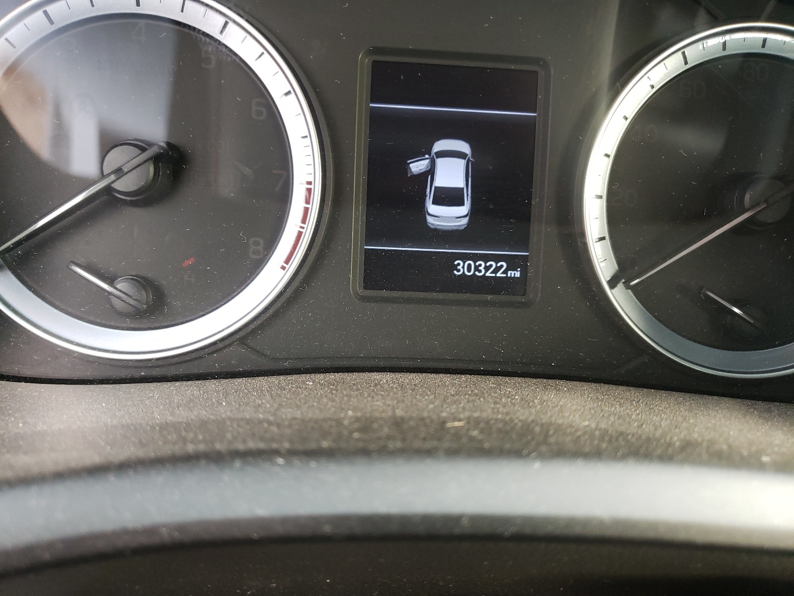 Photo 8 from auction – 2019 HYUNDAI SONATA SE with VIN 5NPE24AF6KH729913