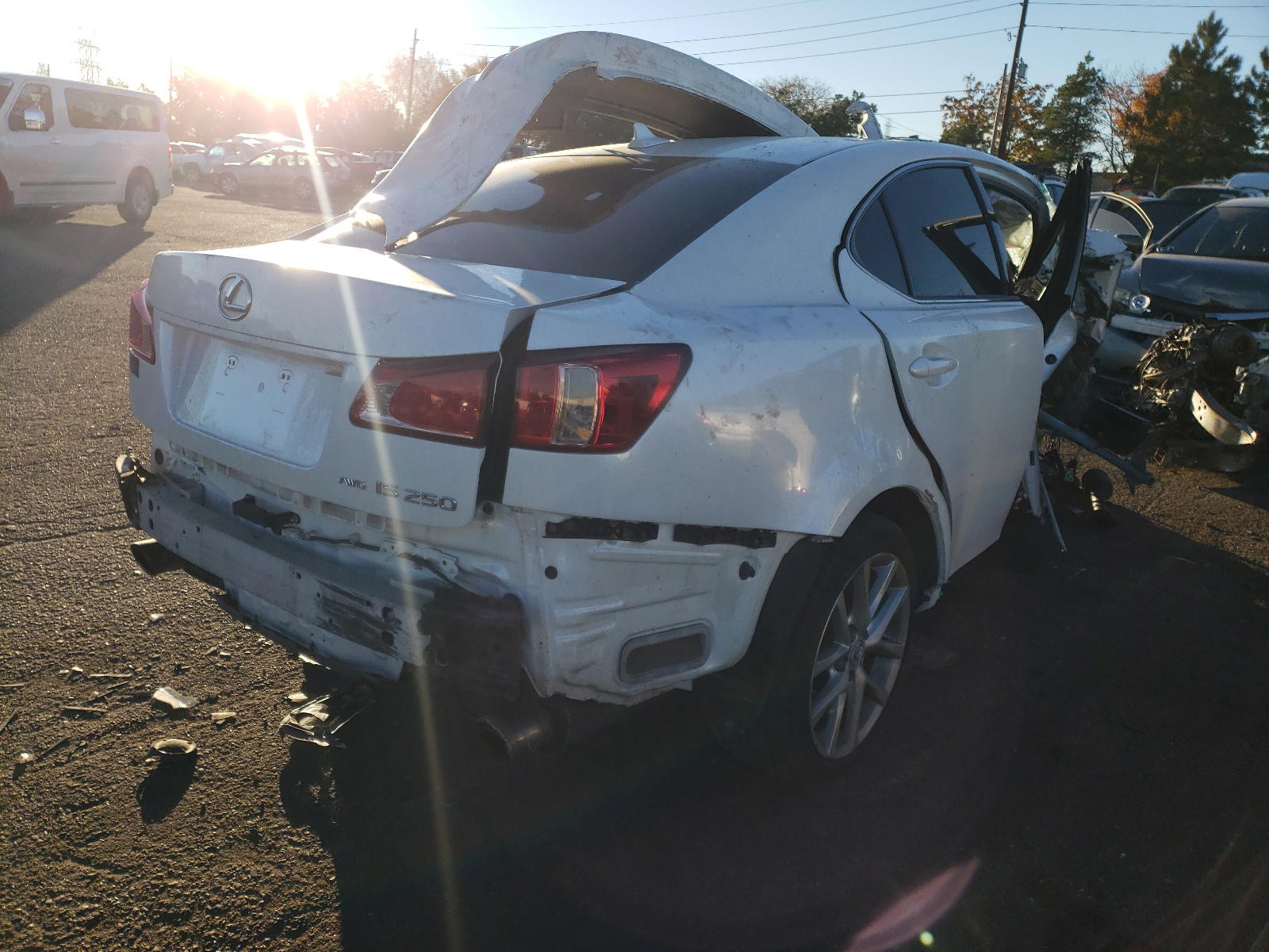Photo 4 from auction – 2013 LEXUS IS 250 with VIN JTHCF5C20D5063662