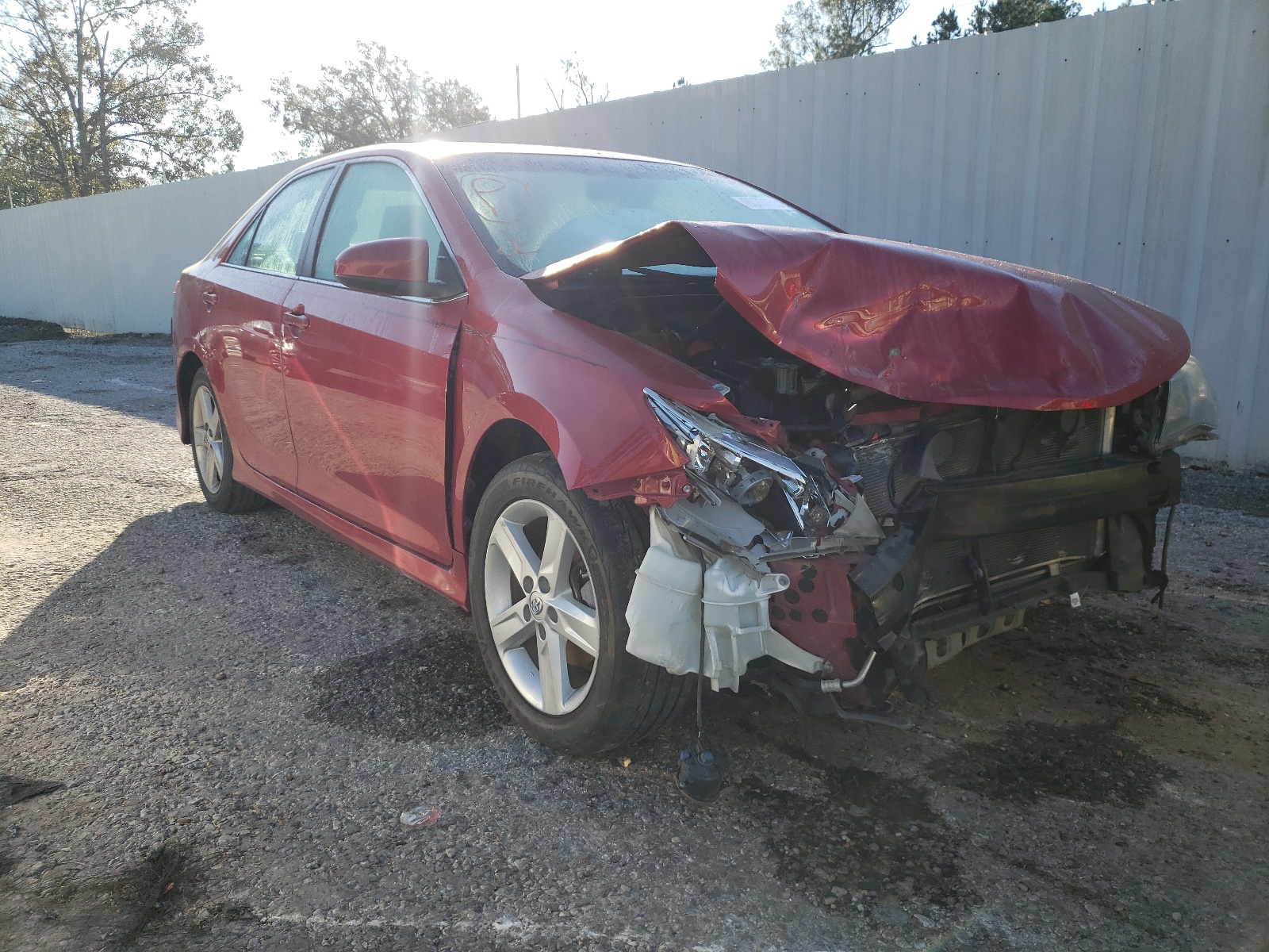 TOYOTA CAMRY L 2014 with VIN 4T1BF1FKXEU770269 - Photo from auction