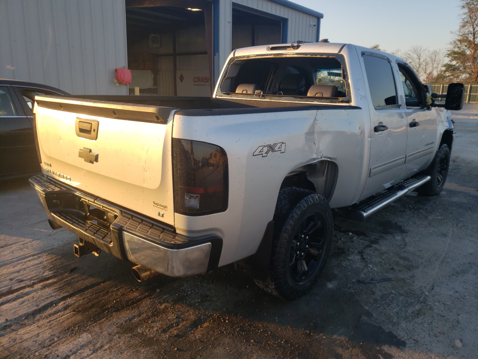 Photo 4 from auction – 2011 CHEVROLET SILVERADO with VIN 3GCPKSE31BG180627