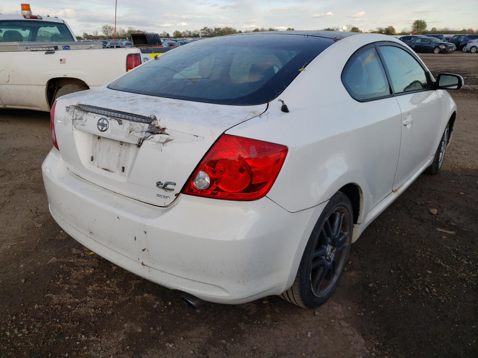 Photo 4 from auction – 2007 SCION TC with VIN JTKDE177X70181672