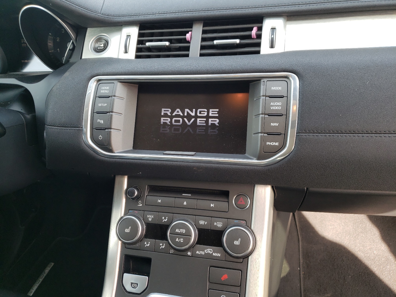Photo 9 from auction – 2013 LAND ROVER RANGE ROVE with VIN SALVP2BG0DH804290