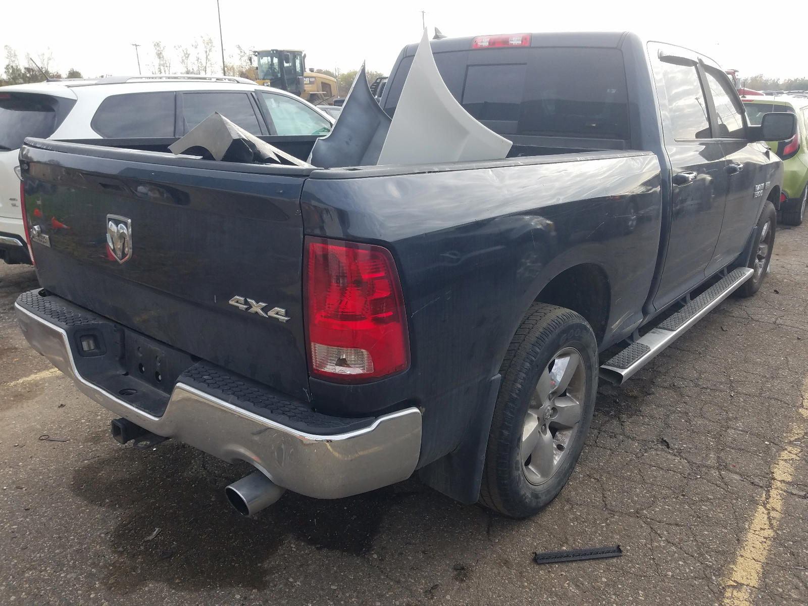 Photo 4 from auction – 2014 RAM 1500 SLT with VIN 1C6RR7TT3ES215838