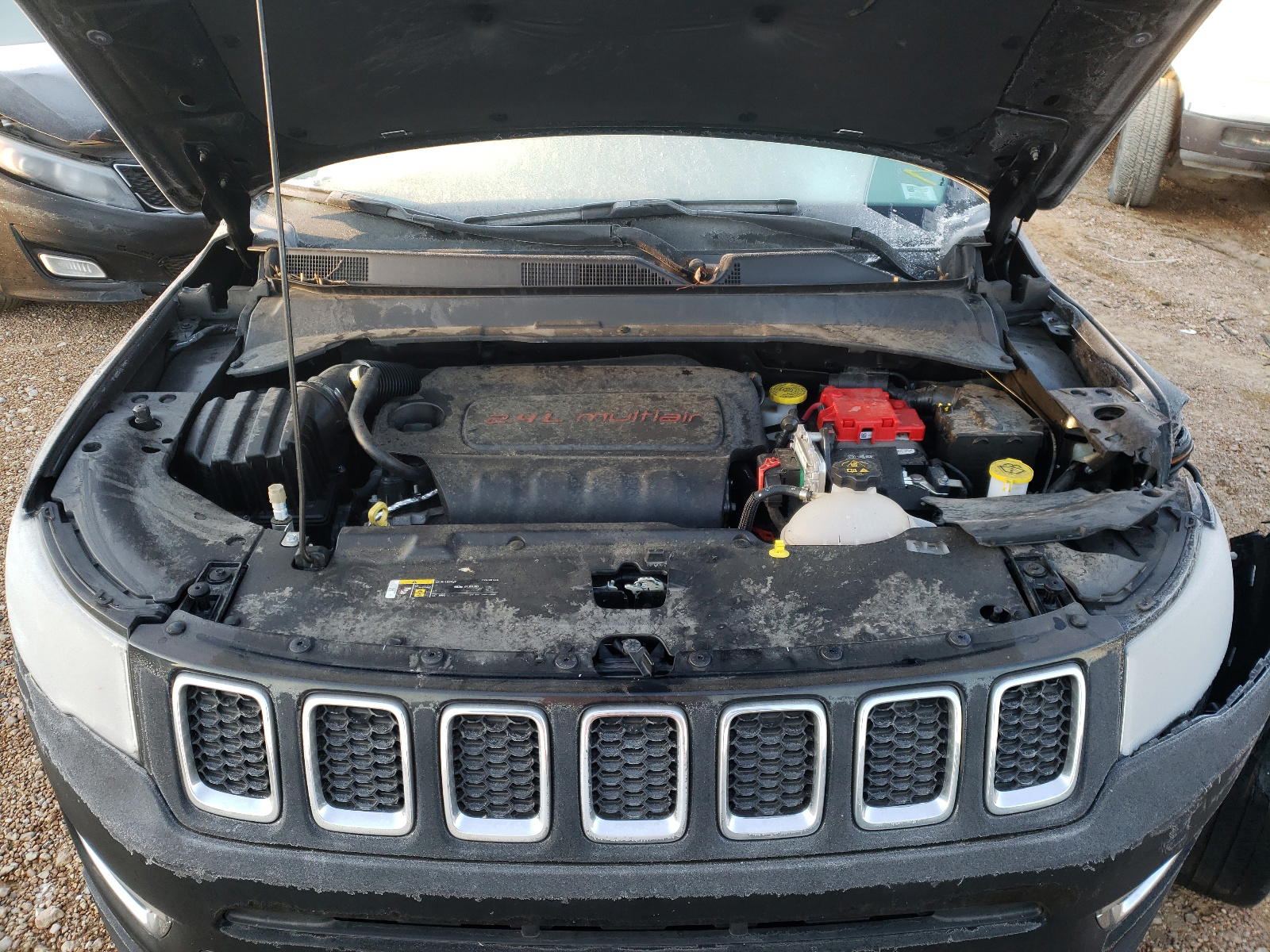 Photo 7 from auction – 2020 JEEP COMPASS LI with VIN 3C4NJCCBXLT187403