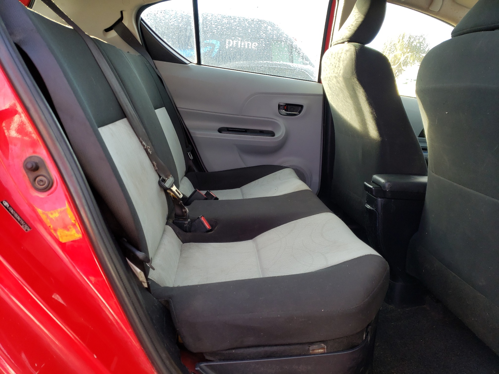 Photo 6 from auction – 2012 TOYOTA PRIUS C with VIN JTDKDTB3XC1517424