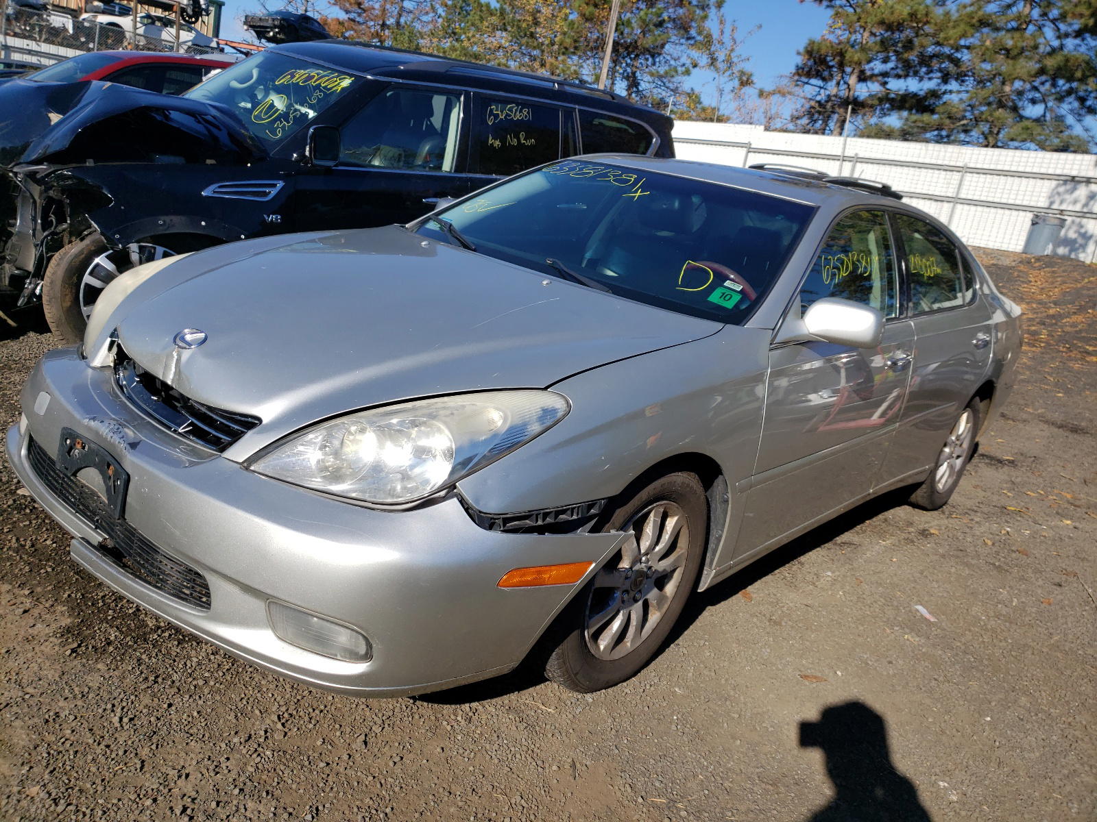 Photo 2 from auction – 2004 LEXUS ES 330 with VIN JTHBA30G940015458