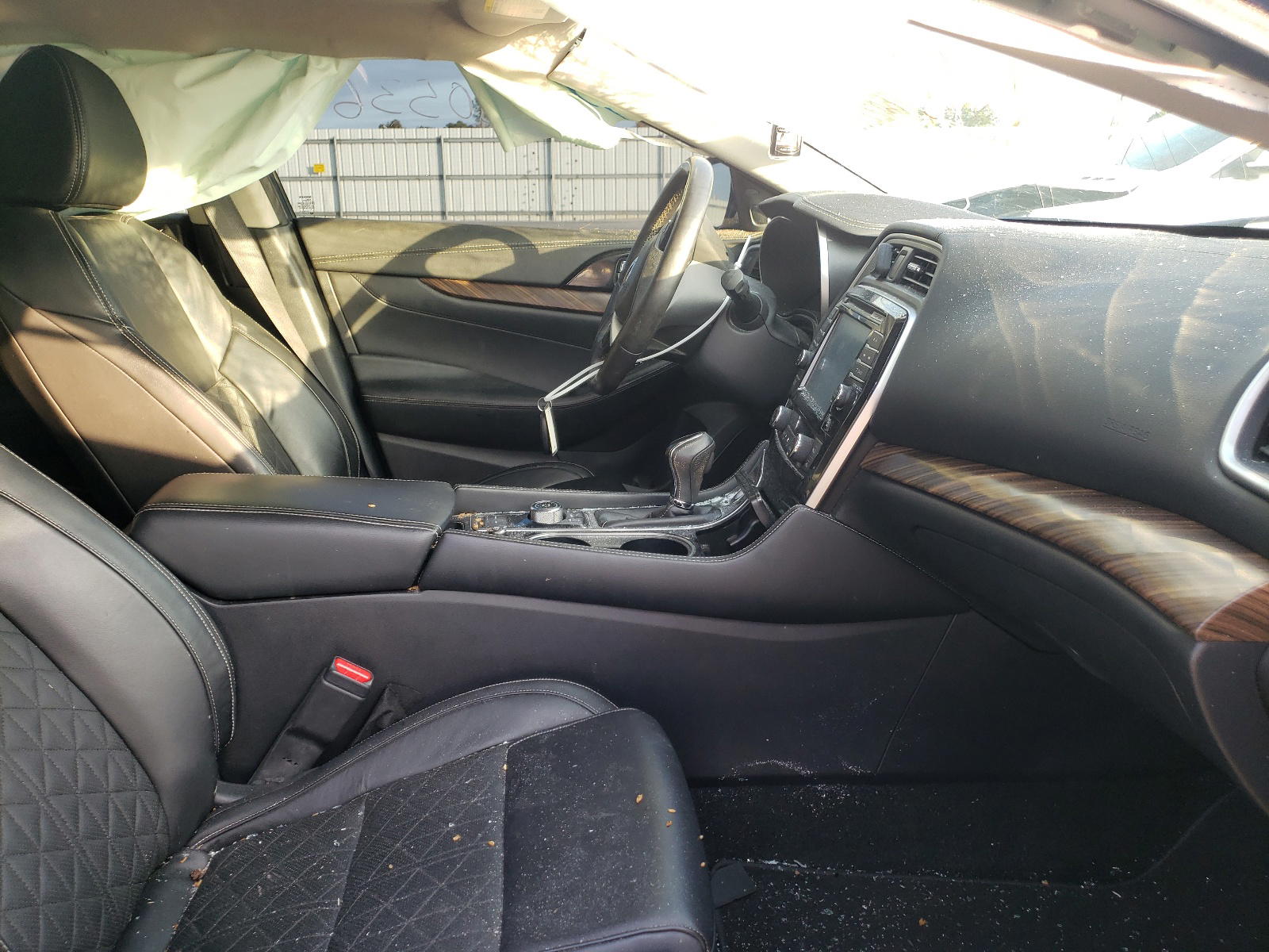 Photo 5 from auction – 2017 NISSAN MAXIMA 3.5 with VIN 1N4AA6AP1HC390817