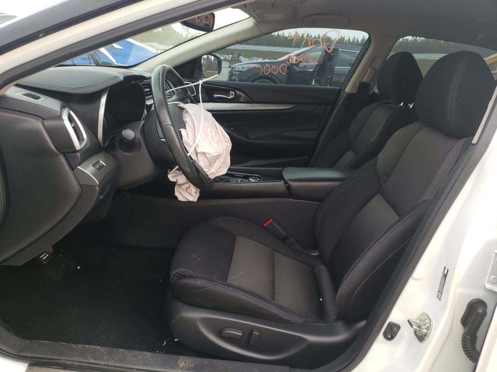 Zdjęcie 5 z aukcji – 2017 NISSAN MAXIMA 3.5 z VIN 1N4AA6AP8HC429368