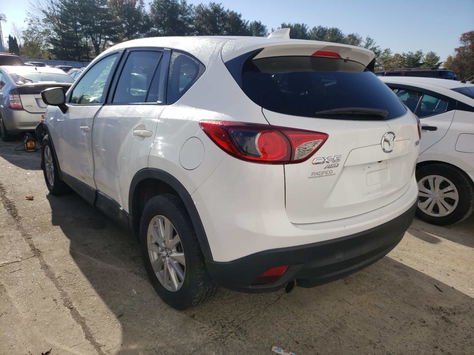 Photo 3 from auction – 2015 MAZDA CX-5 TOURI with VIN JM3KE4CY6F0509593
