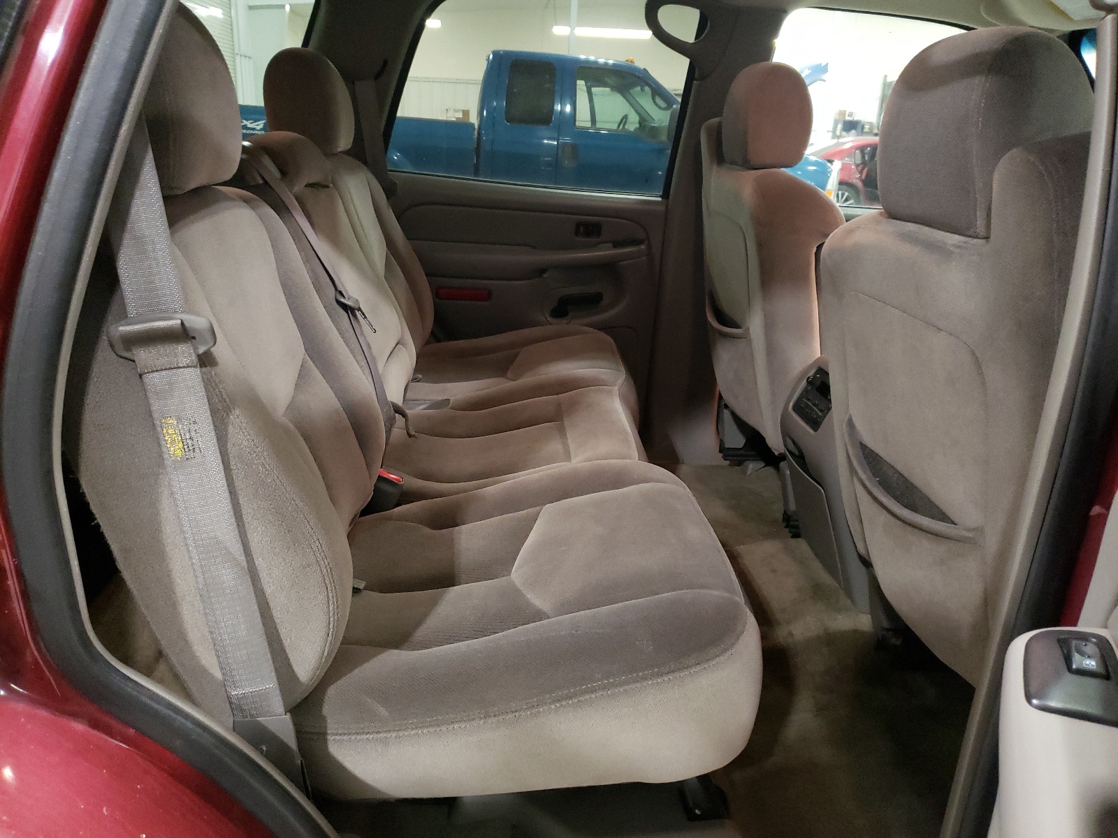 Photo 6 from auction – 2004 GMC YUKON with VIN 1GKEK13Z34J139219