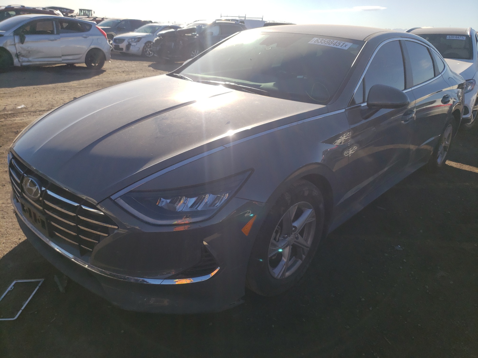 Photo 2 from auction – 2020 HYUNDAI SONATA SE with VIN 5NPEG4JA2LH050633