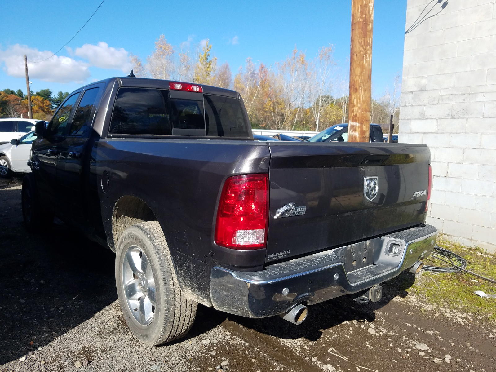 Photo 3 from auction – 2015 RAM 1500 SLT with VIN 1C6RR7GTXFS696358