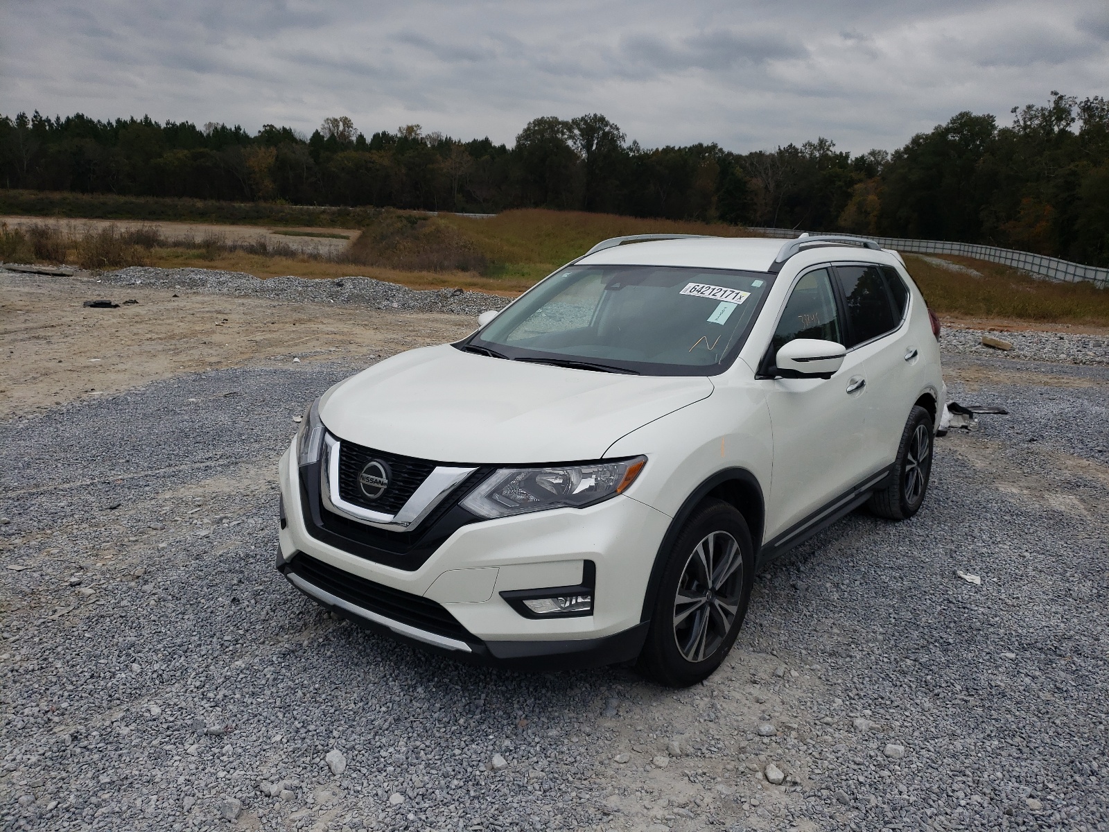 Photo 2 from auction – 2018 NISSAN ROGUE S with VIN 5N1AT2MT0JC837760