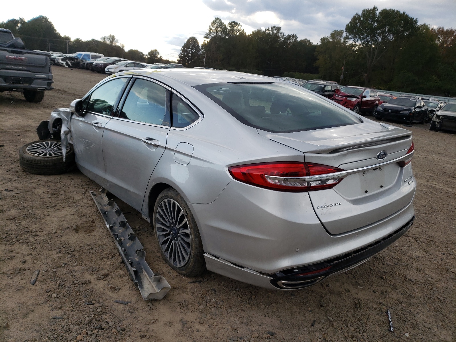 Photo 3 from auction – 2018 FORD FUSION TIT with VIN 3FA6P0D98JR192466