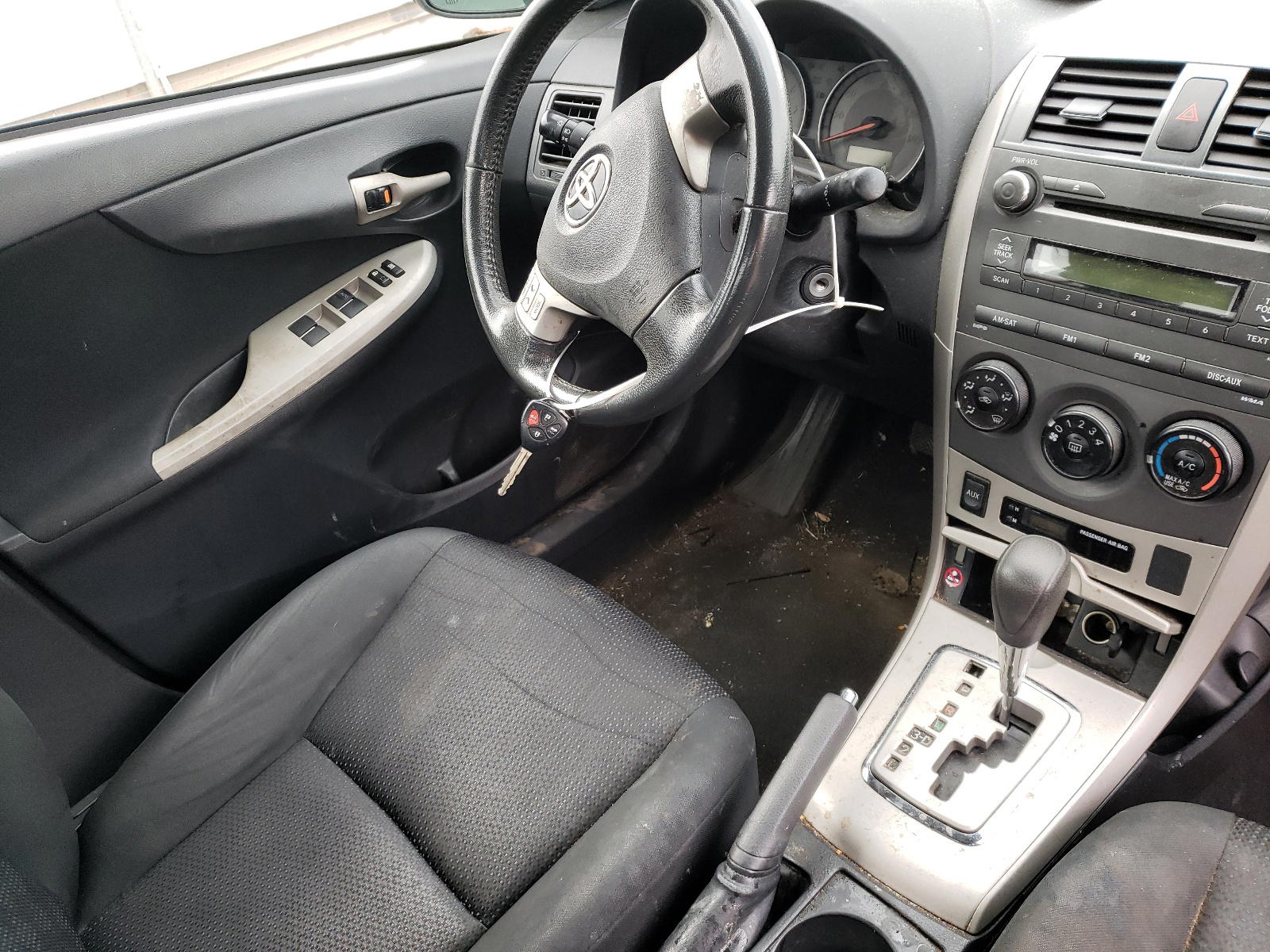 Photo 9 from auction – 2010 TOYOTA COROLLA BA with VIN 2T1BU4EE3AC448443