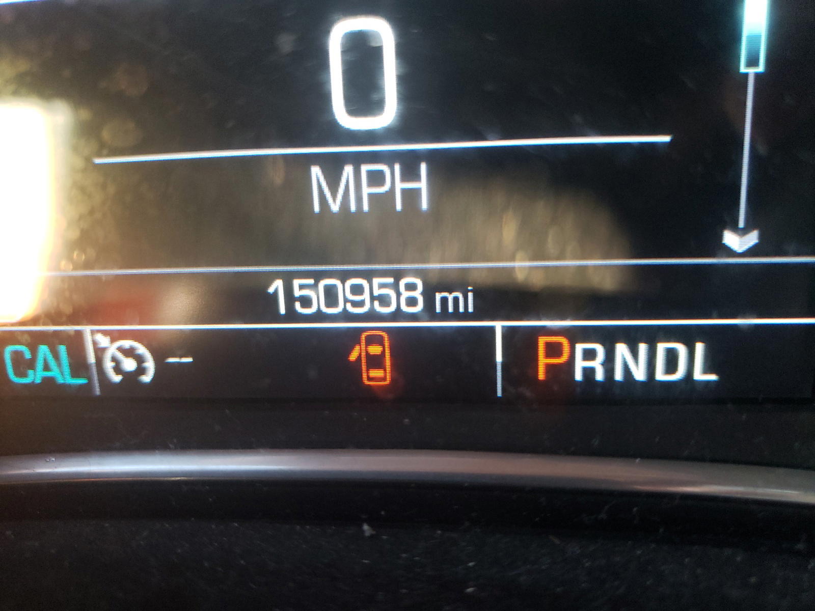 Photo 8 from auction – 2017 CHEVROLET MALIBU LT with VIN 1G1ZE5ST5HF242555