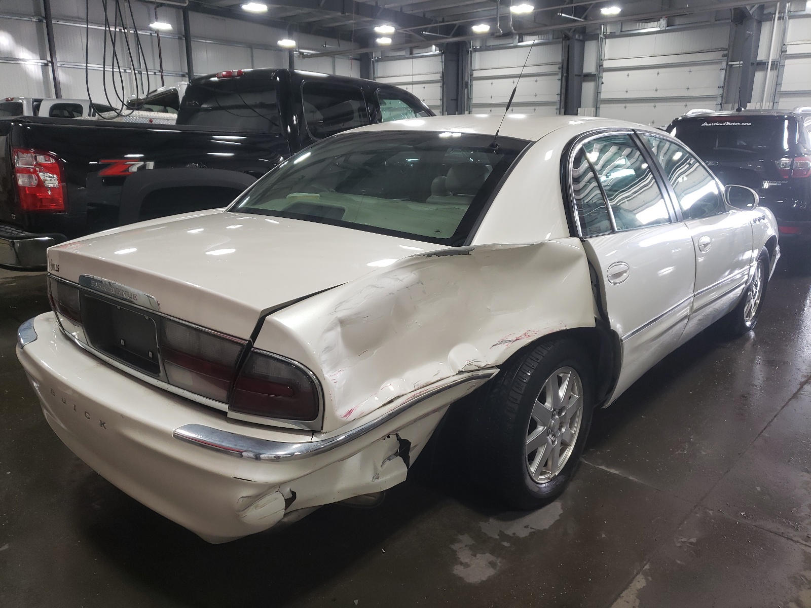 Photo 4 from auction – 2005 BUICK PARK AVENU with VIN 1G4CW54K054100986