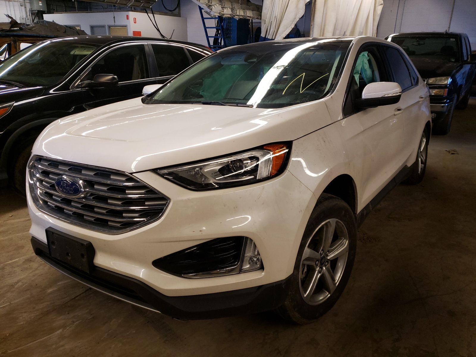 Photo 2 from auction – 2019 FORD EDGE SEL with VIN 2FMPK4J93KBB31546