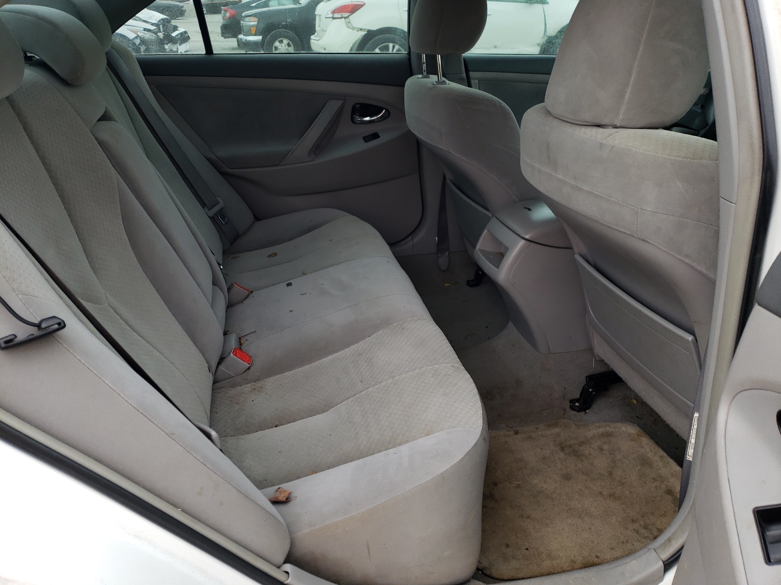 Photo 6 from auction – 2009 TOYOTA CAMRY BASE with VIN 4T1BE46KX9U851332