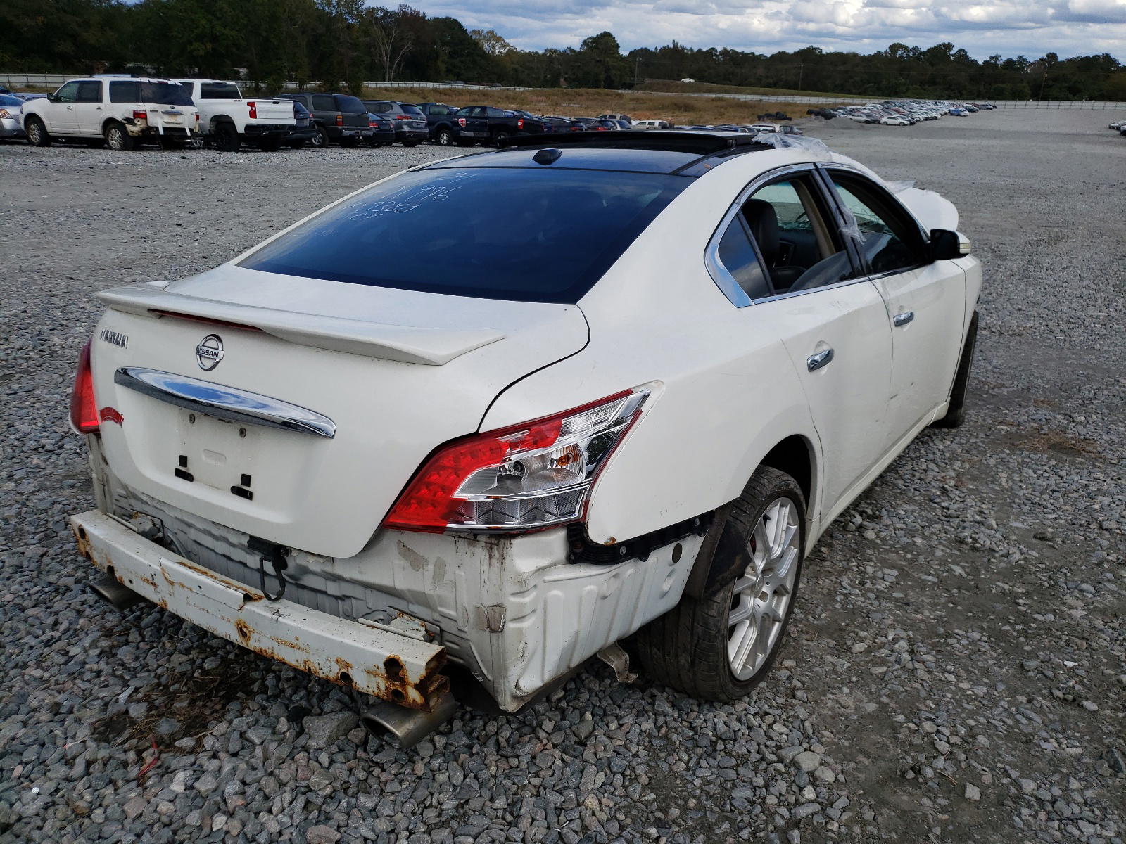 Photo 4 from auction – 2011 NISSAN MAXIMA S with VIN 1N4AA5AP2BC807380