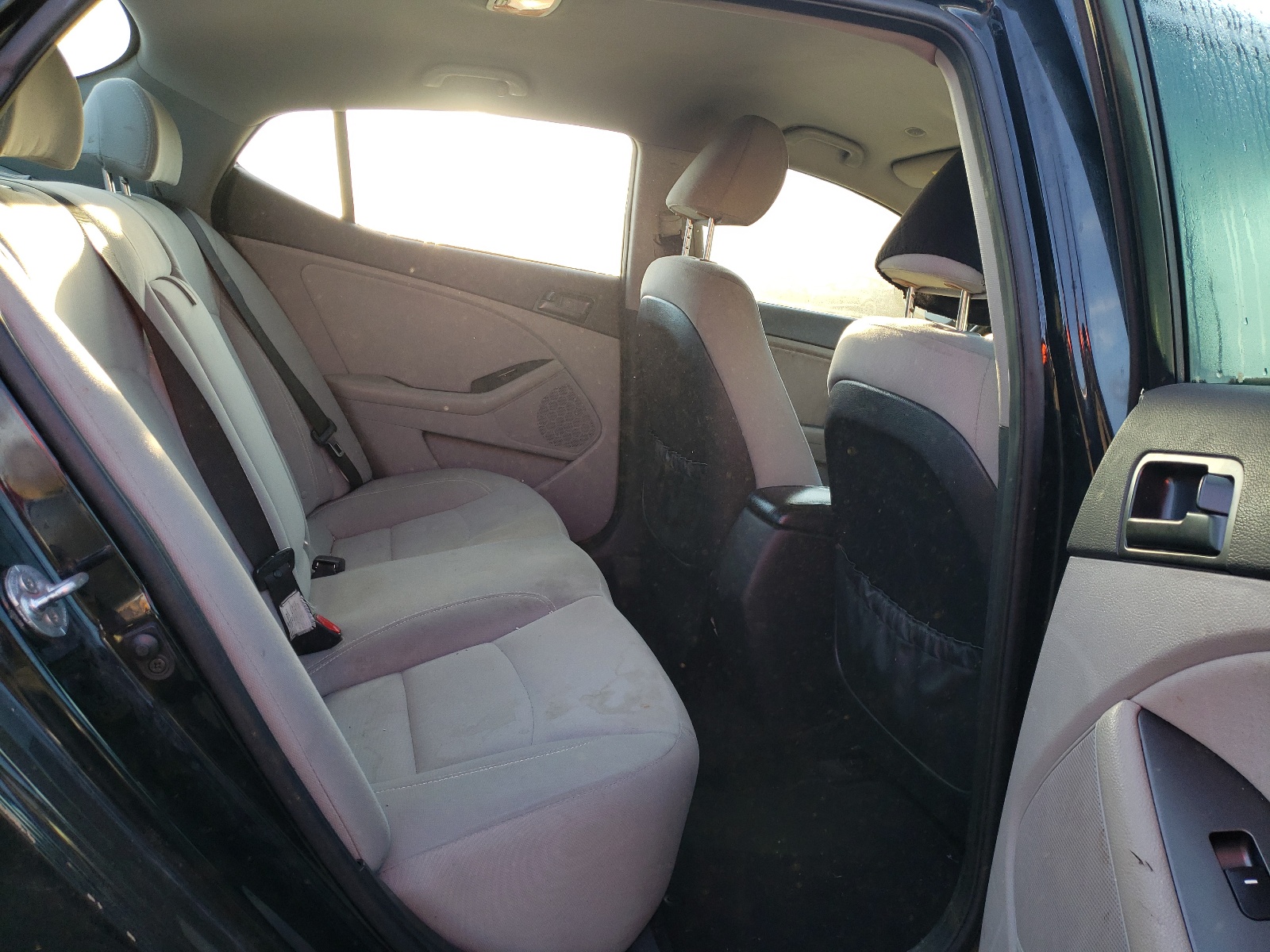 Photo 6 from auction – 2013 KIA OPTIMA LX with VIN 5XXGM4A79DG173817