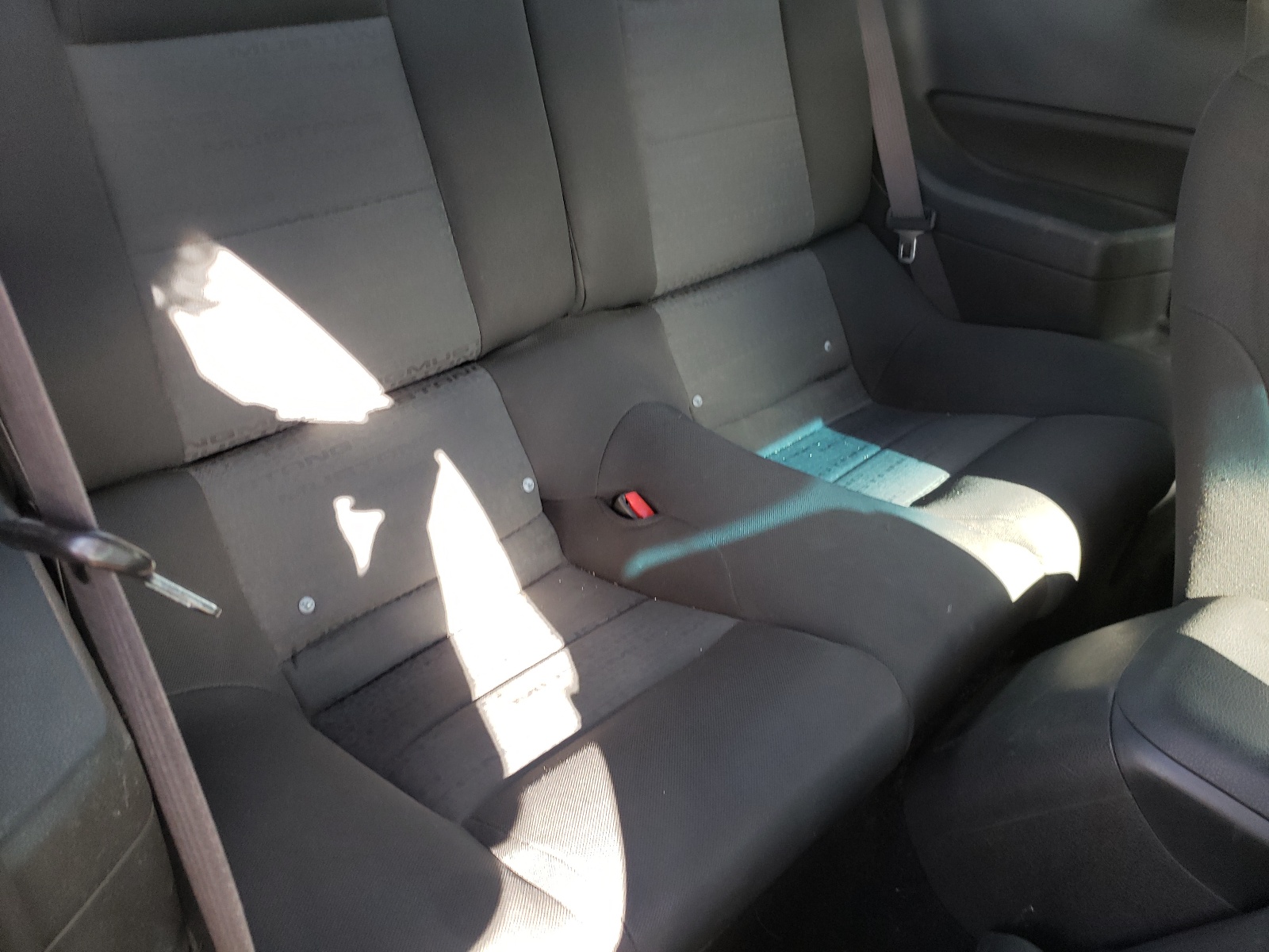 Photo 6 from auction – 2007 FORD MUSTANG with VIN 1ZVFT80N475359051