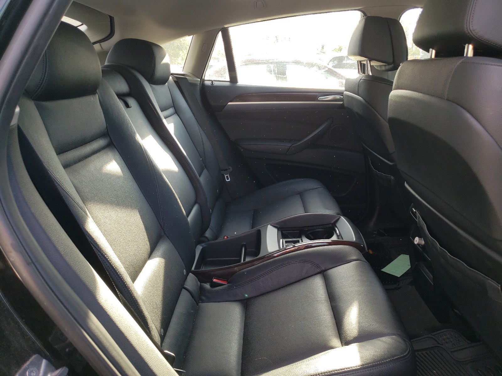 Photo 6 from auction – 2011 BMW X6 XDRIVE3 with VIN 5UXFG2C57BLX05774