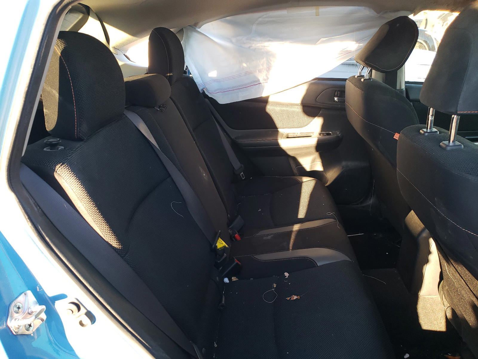 Photo 6 from auction – 2016 SUBARU CROSSTREK with VIN JF2GPABC1G8275381