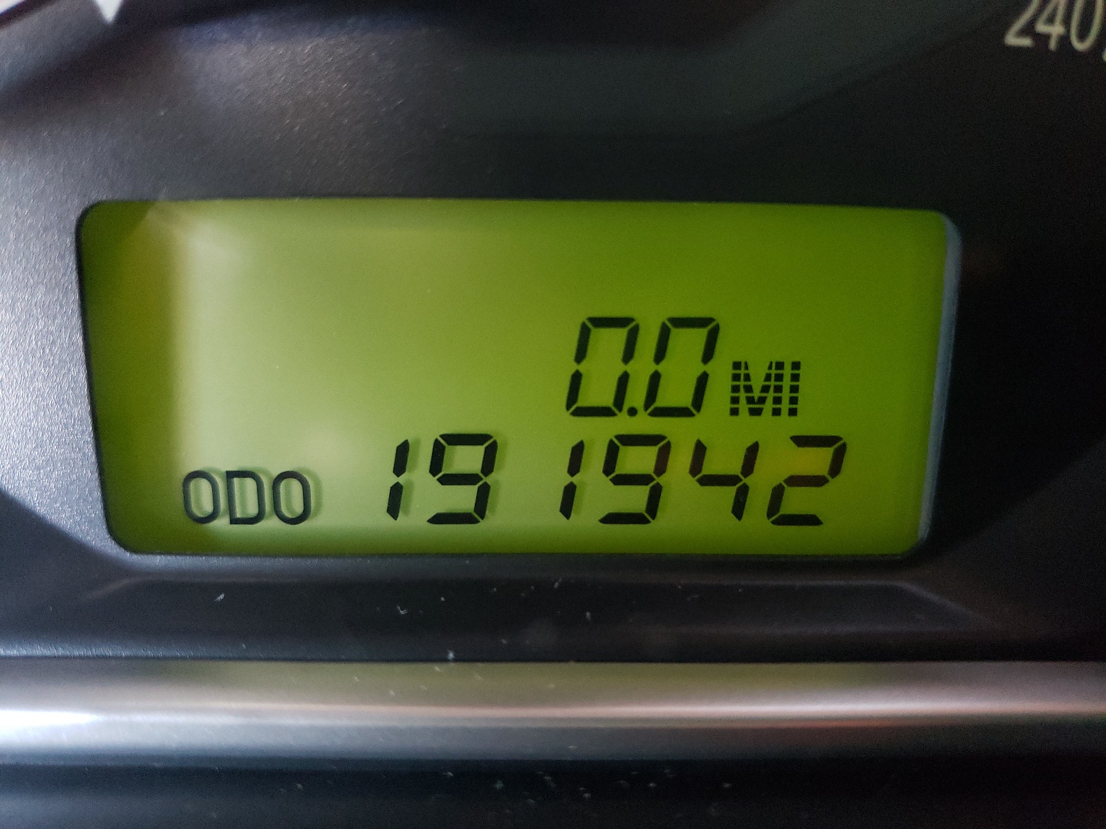 Photo 8 from auction – 2008 HYUNDAI SONATA SE with VIN 5NPEU46CX8H358207