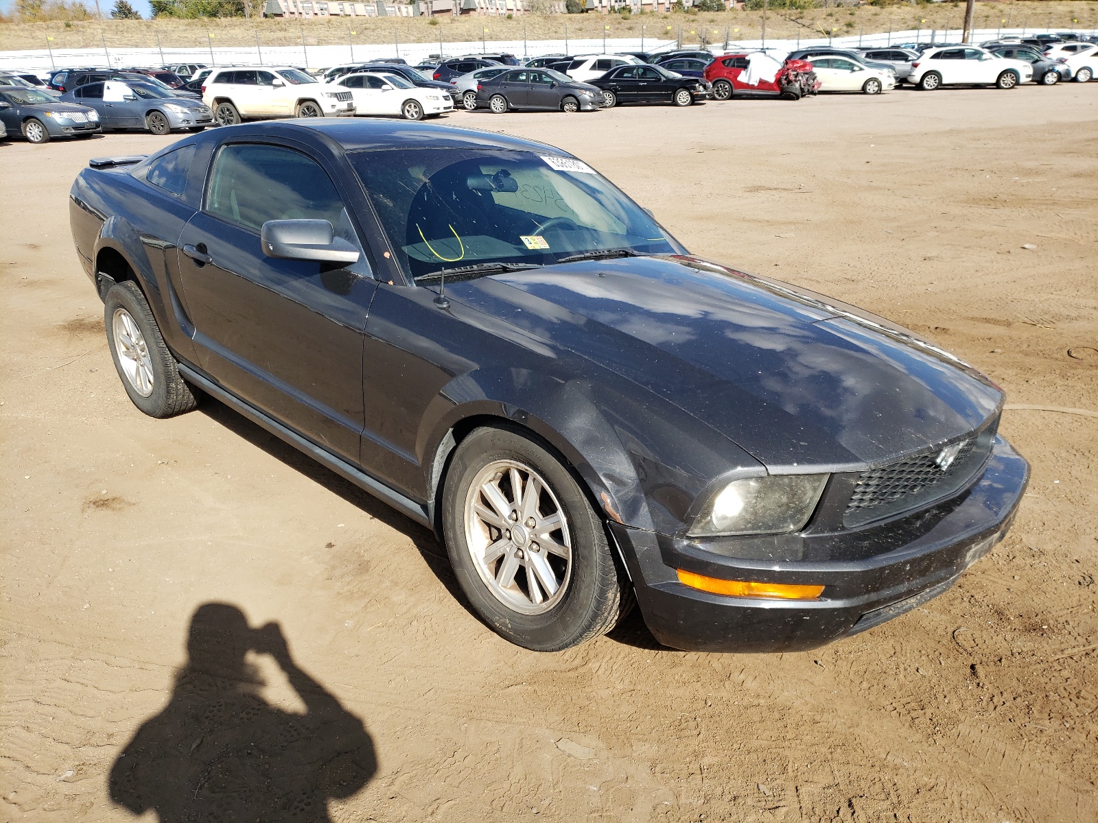 FORD MUSTANG 2007 with VIN 1ZVFT80N475359051 - Photo from auction