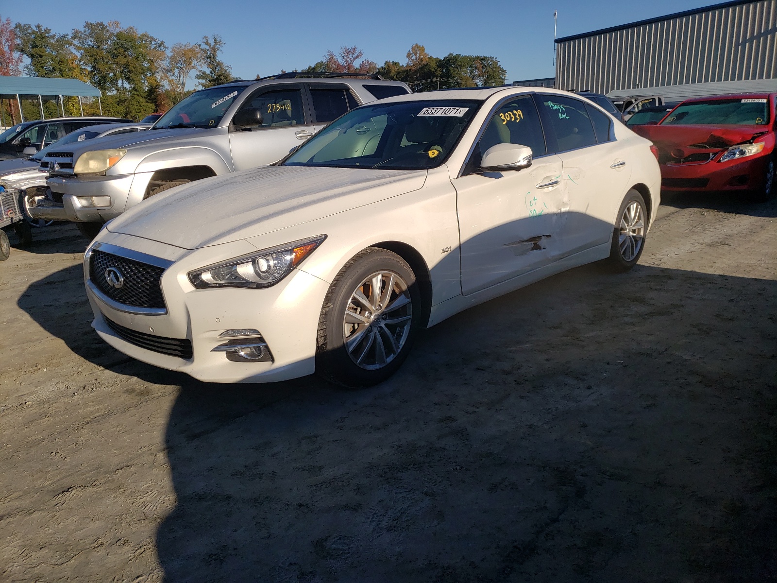 Photo 2 from auction – 2016 INFINITI Q50 PREMIU with VIN JN1EV7AP1GM301121