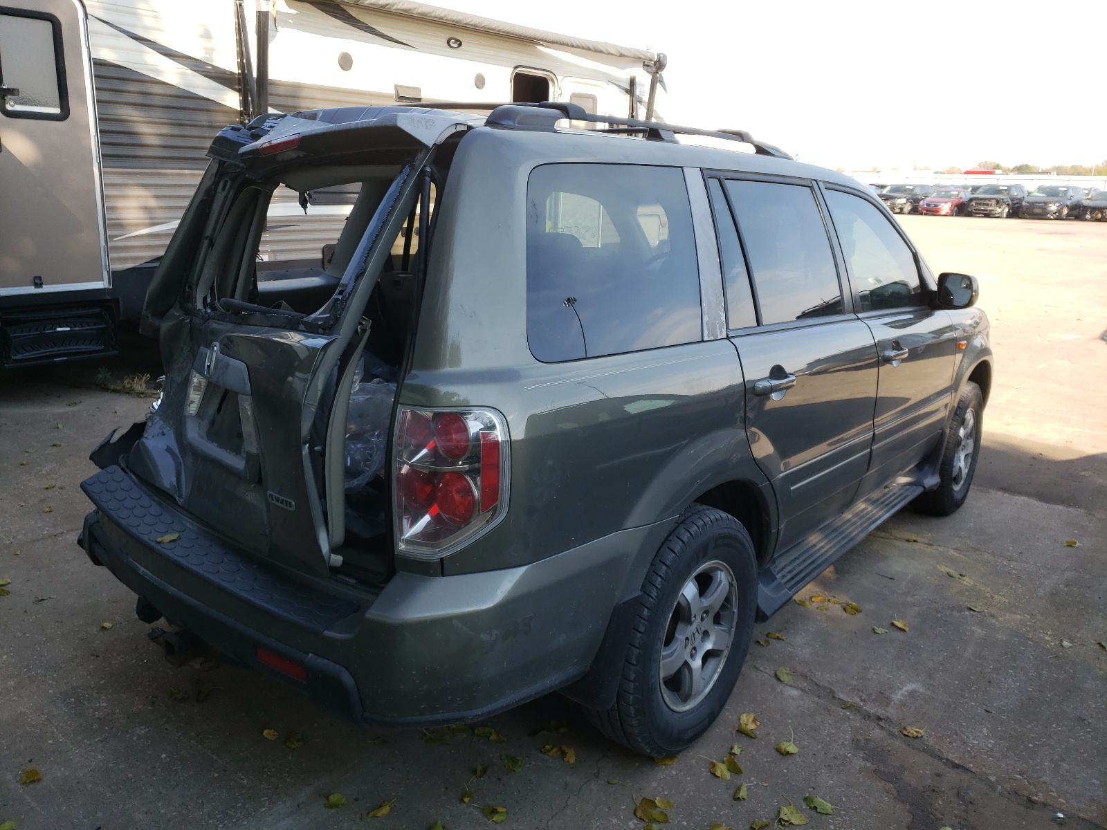 Photo 4 from auction – 2007 HONDA PILOT EX with VIN 2HKYF18457H525387