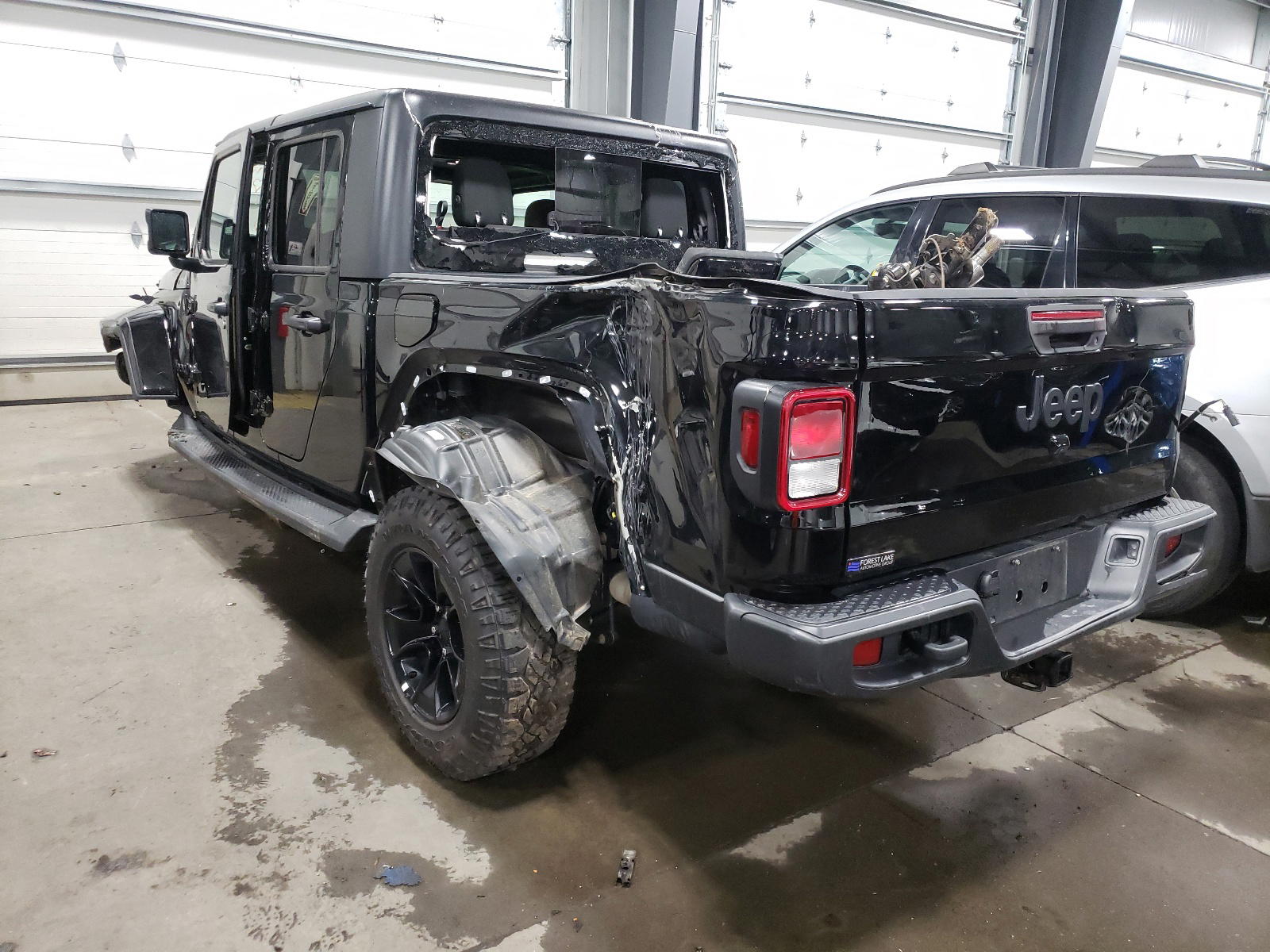 Photo 3 from auction – 2021 JEEP GLADIATOR with VIN 1C6HJTAG5ML507405