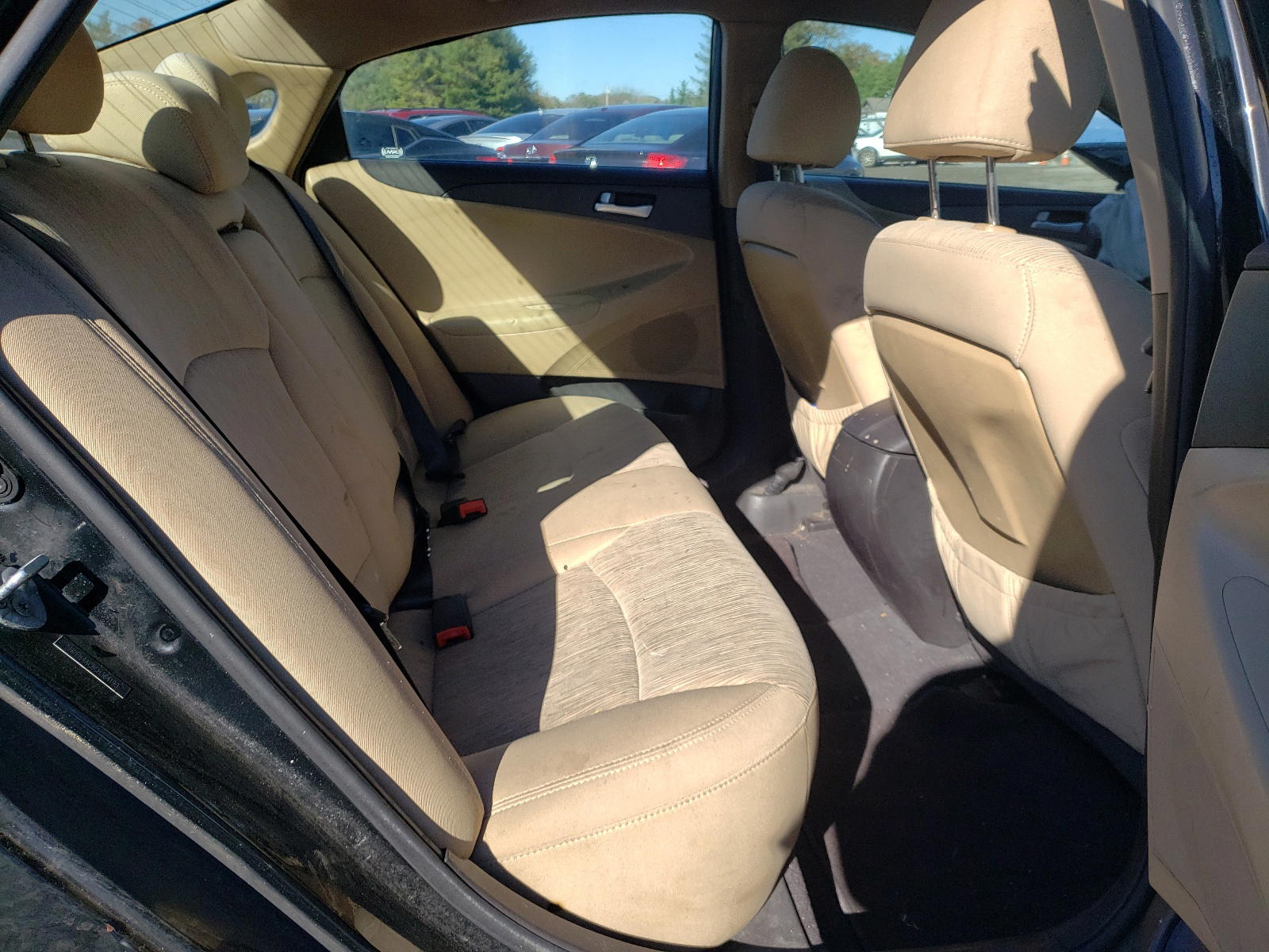 Photo 6 from auction – 2012 HYUNDAI SONATA GLS with VIN 5NPEB4AC8CH364190