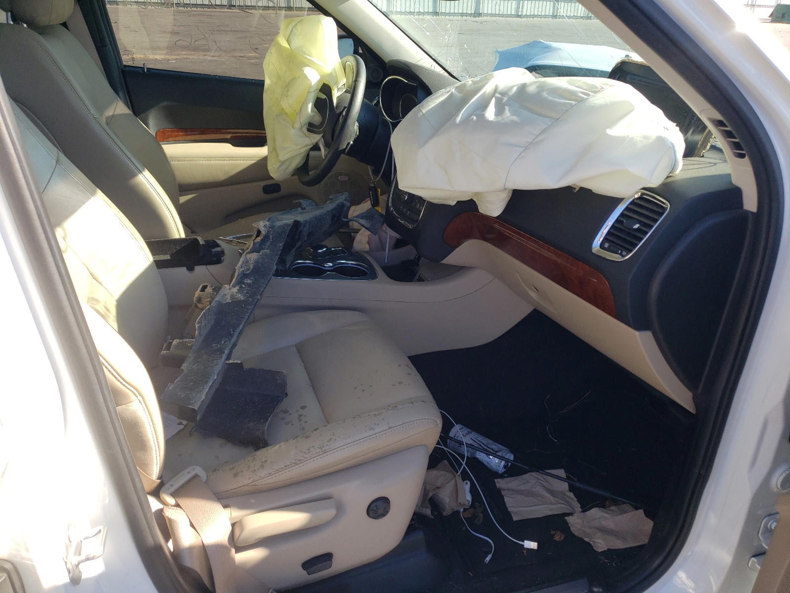 Photo 5 from auction – 2015 DODGE DURANGO LI with VIN 1C4RDHDG8FC153704
