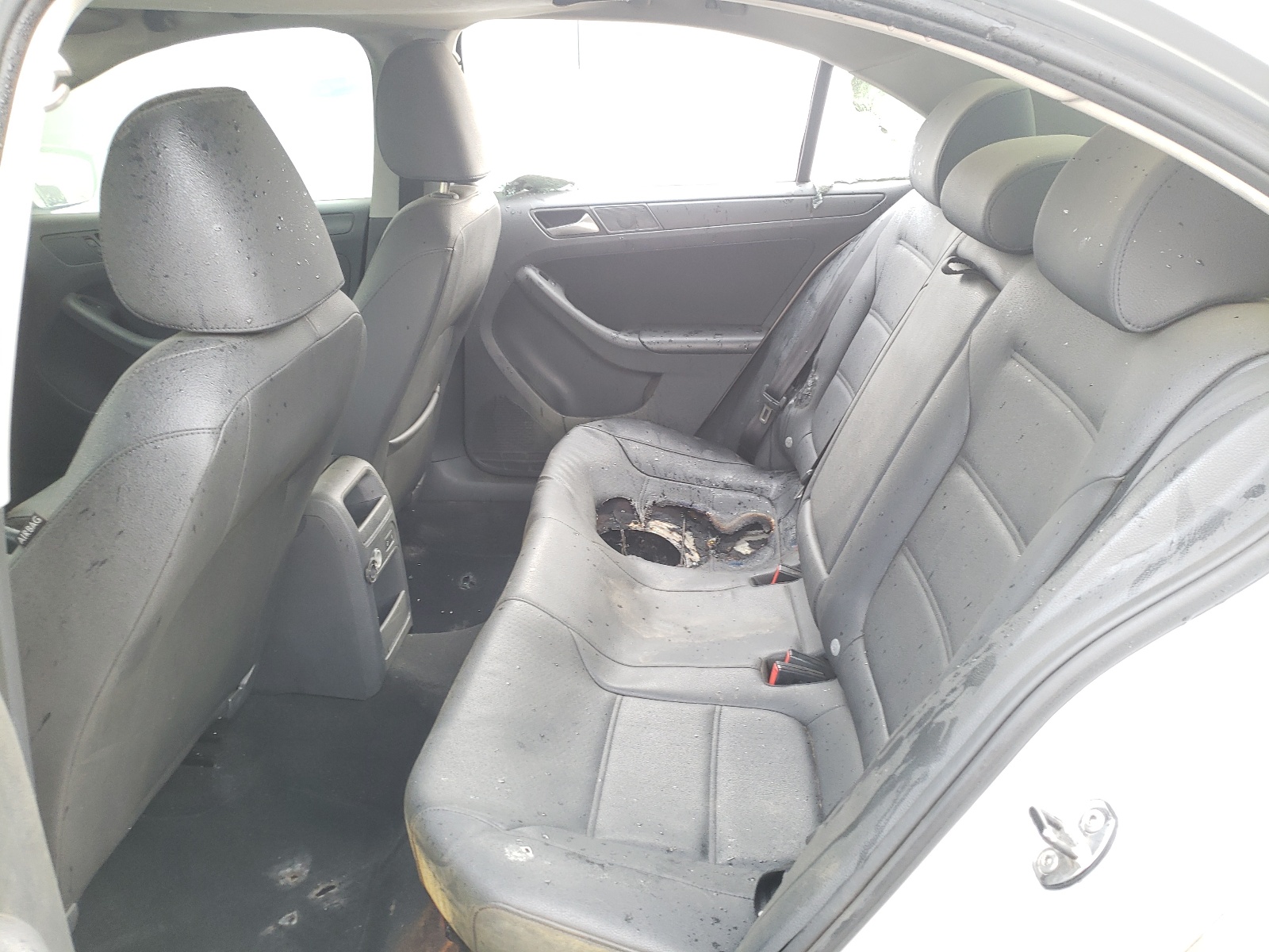 Photo 6 from auction – 2012 VOLKSWAGEN JETTA SE with VIN 3VWDP7AJ3CM383735