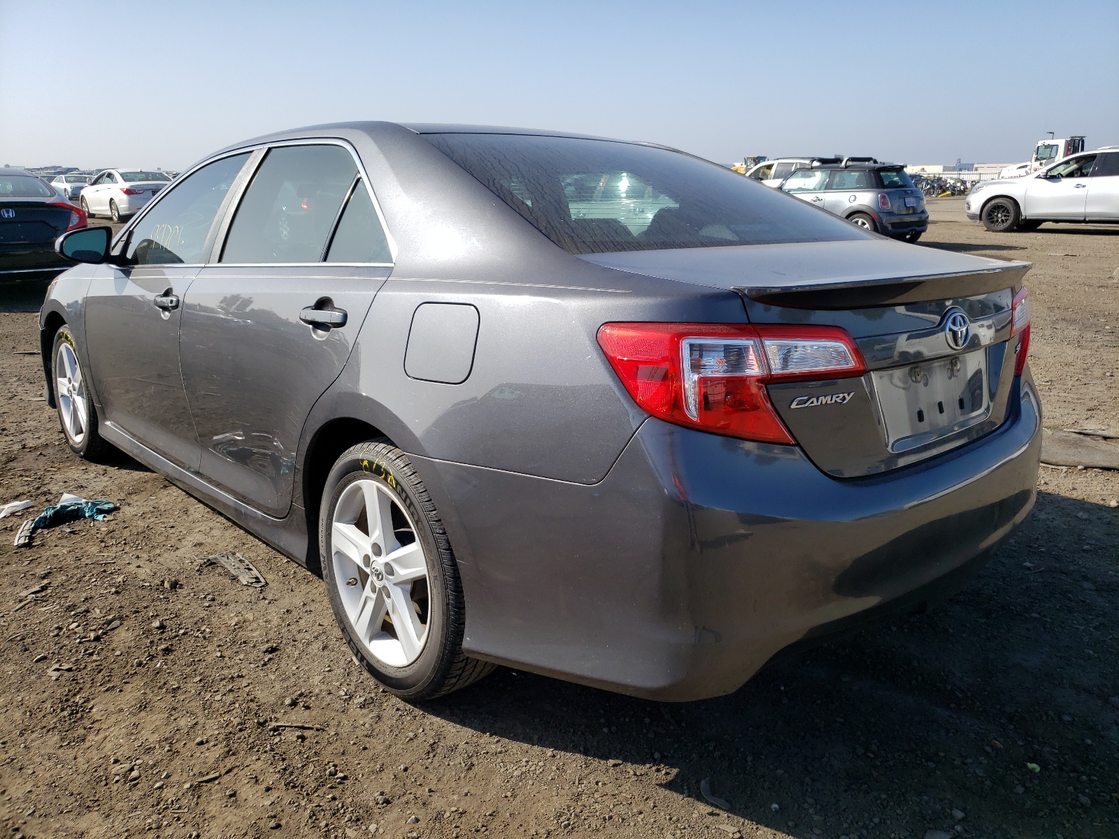 Zdjęcie 3 z aukcji – 2012 TOYOTA CAMRY BASE z VIN 4T1BF1FK7CU535891