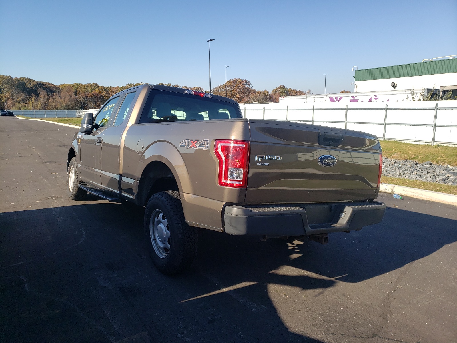 Photo 3 from auction – 2016 FORD F150 SUPER with VIN 1FTEX1EP1GFD28838