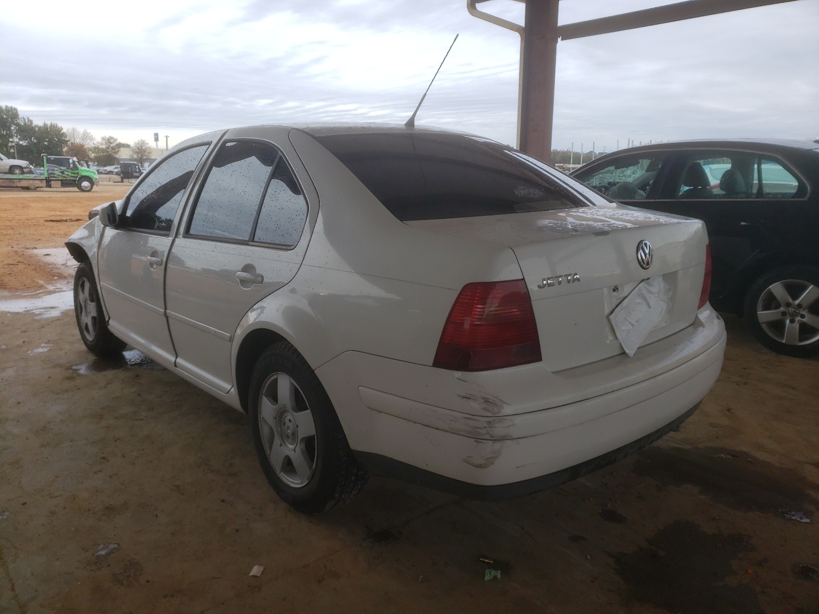 Photo 3 from auction – 2001 VOLKSWAGEN JETTA with VIN 3VWSK69M61M143980