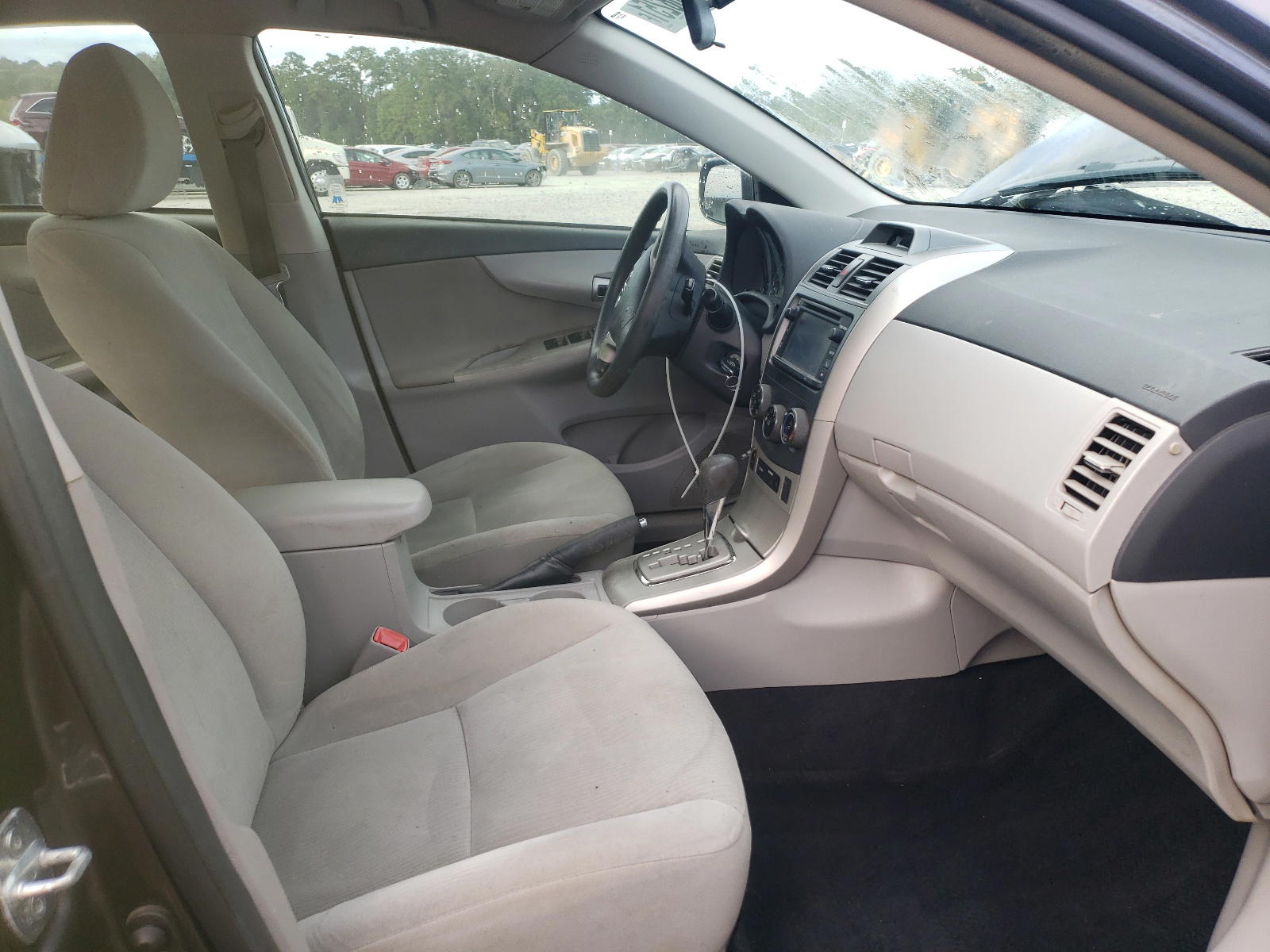 Photo 5 from auction – 2013 TOYOTA COROLLA BA with VIN 5YFBU4EEXDP138424