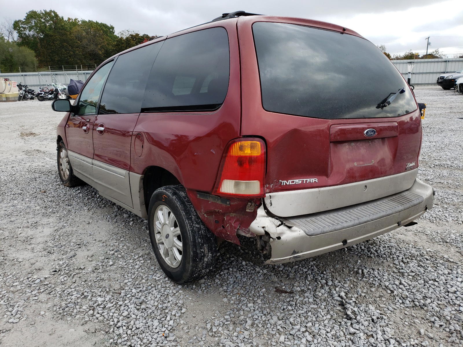 Photo 3 from auction – 2003 FORD WINDSTAR L with VIN 2FMDA584X3BA59932