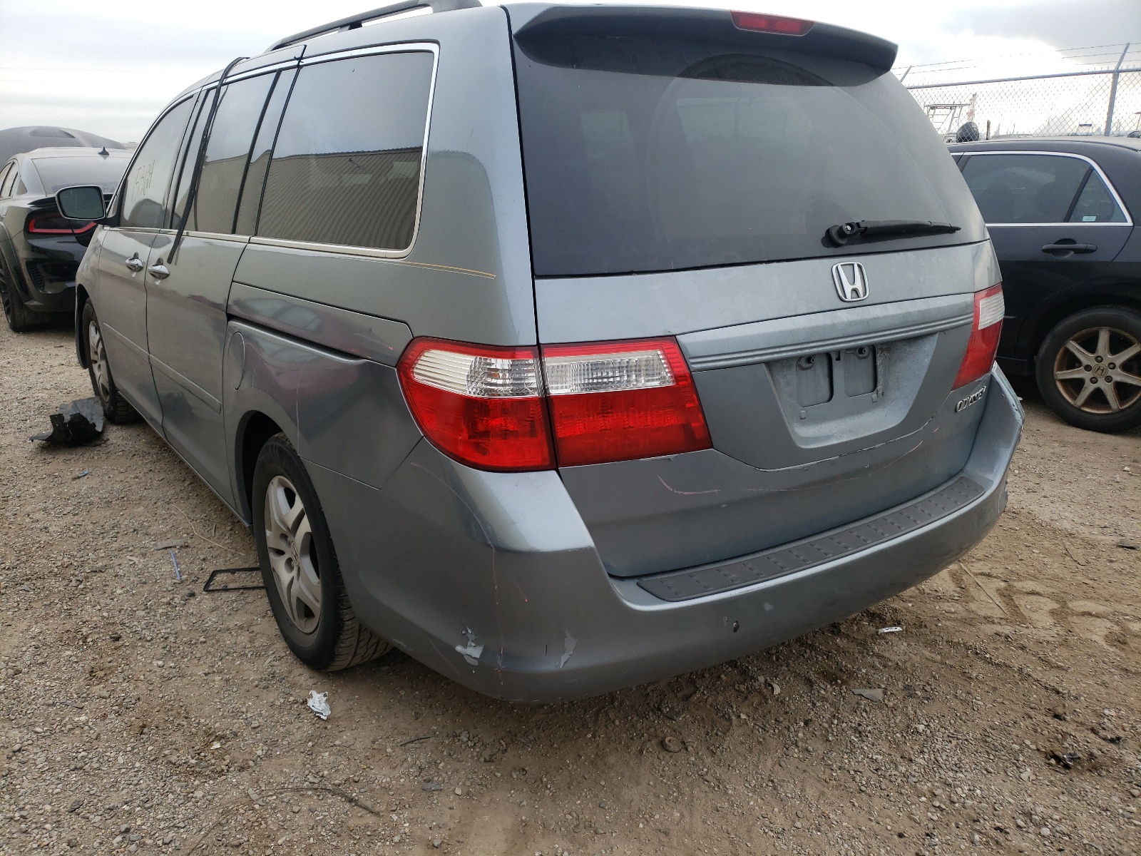Photo 3 from auction – 2005 HONDA ODYSSEY EX with VIN 5FNRL38675B135266