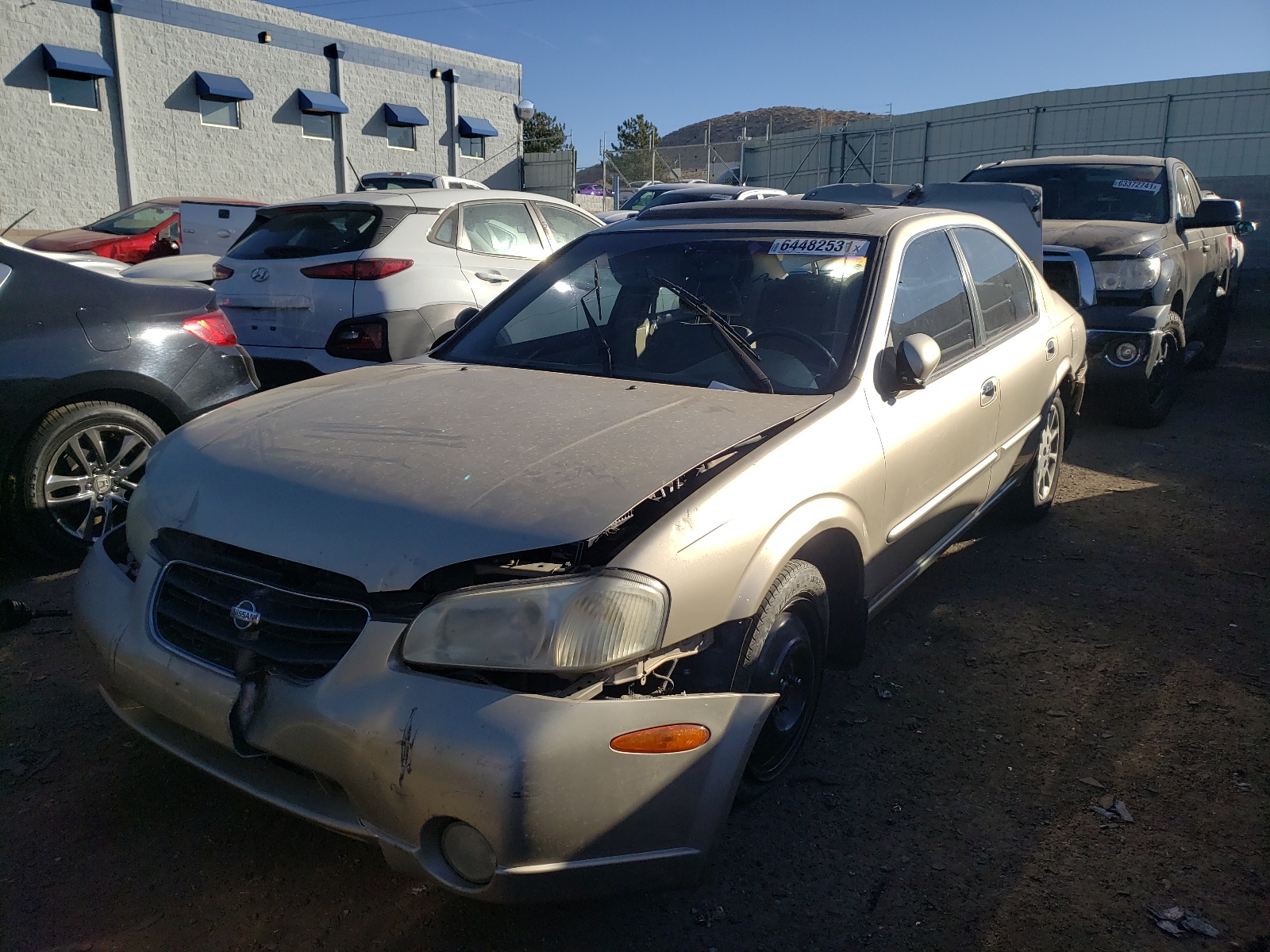 Photo 2 from auction – 2001 NISSAN MAXIMA GXE with VIN JN1CA31D91T810744