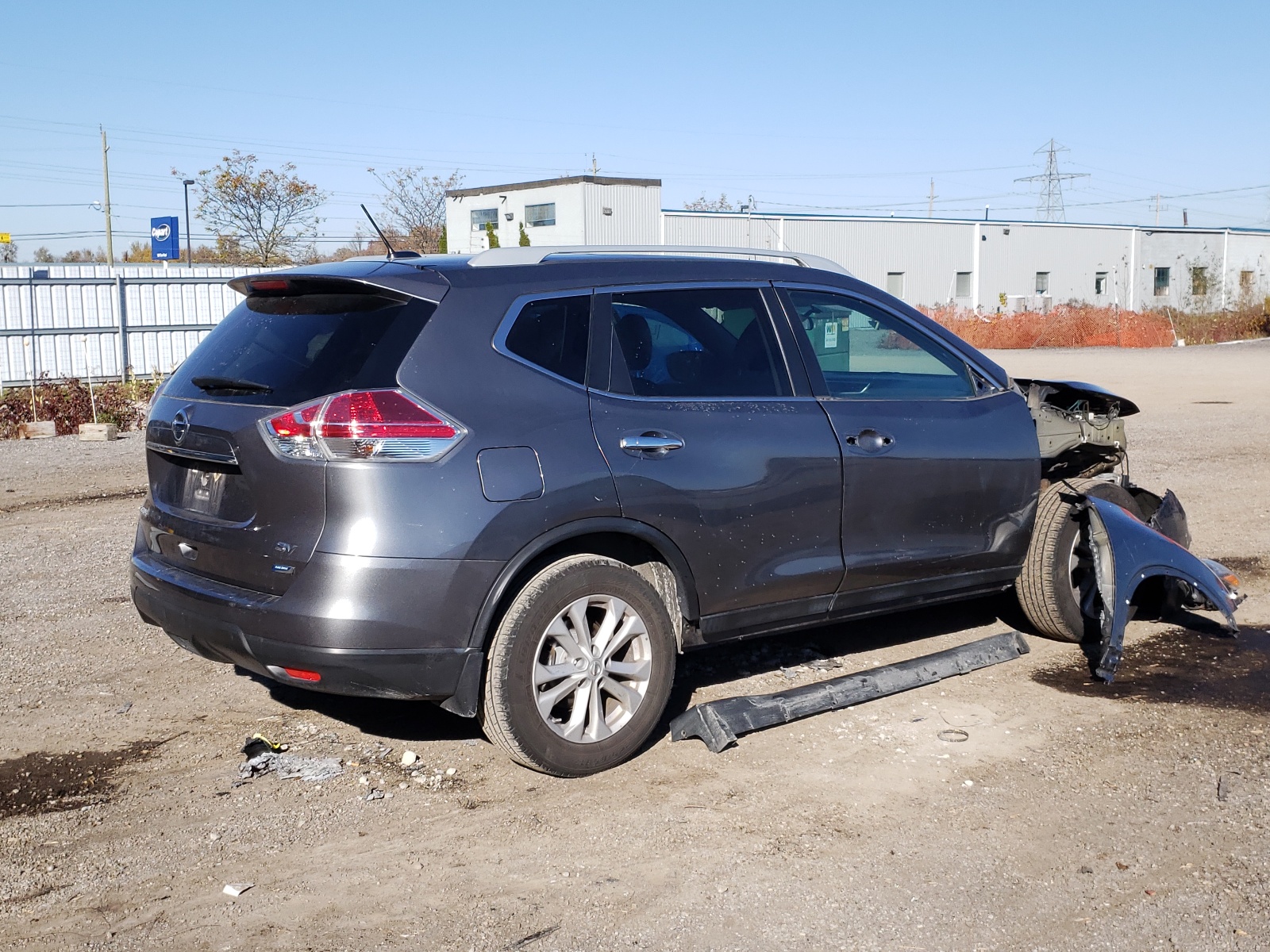 Photo 4 from auction – 2015 NISSAN ROGUE S with VIN 5N1AT2MT3FC905234