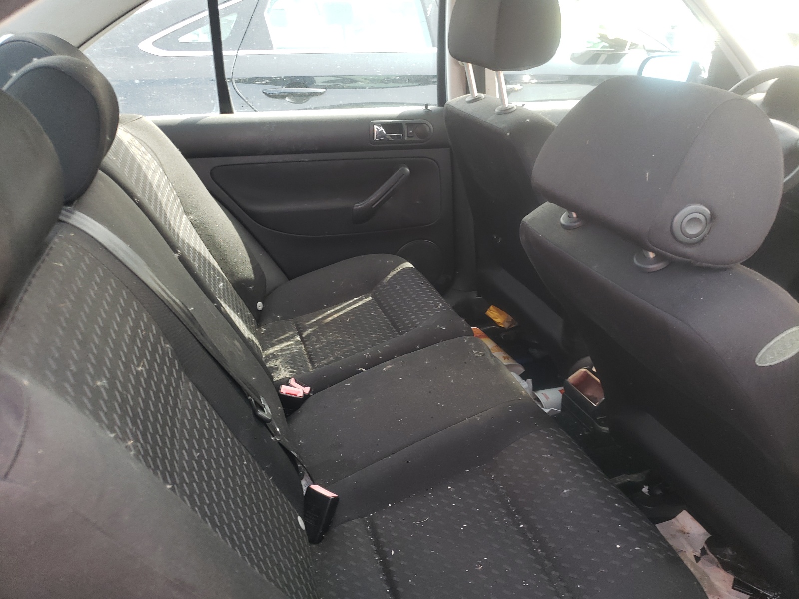 Photo 6 from auction – 2003 VOLKSWAGEN JETTA GL with VIN 3VWRK69M13M003207