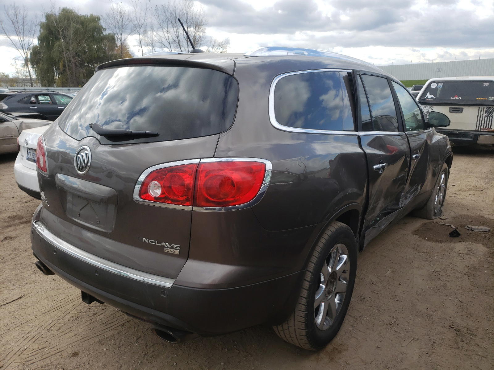 Photo 4 from auction – 2008 BUICK ENCLAVE CX with VIN 5GAER23758J298018