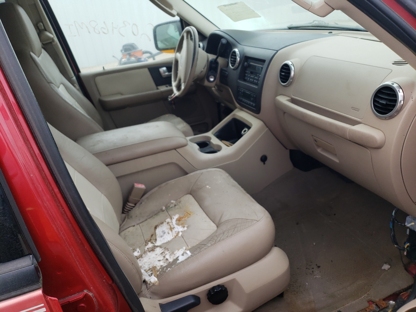 Zdjęcie 5 z aukcji – 2003 FORD EXPEDITION z VIN 1FMFU17L73LB96599