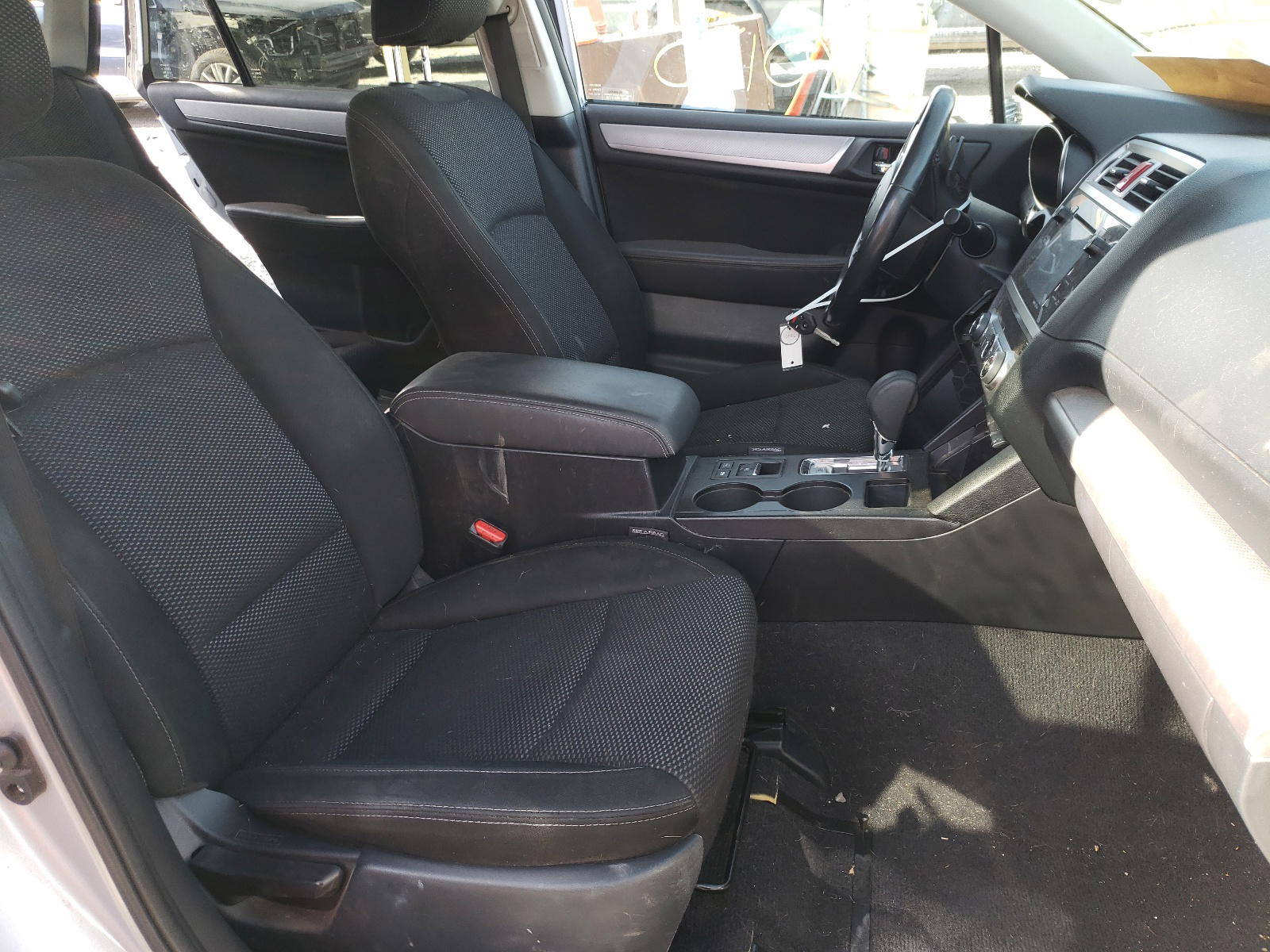 Photo 5 from auction – 2015 SUBARU OUTBACK 2. with VIN 4S4BSAFC5F3281094
