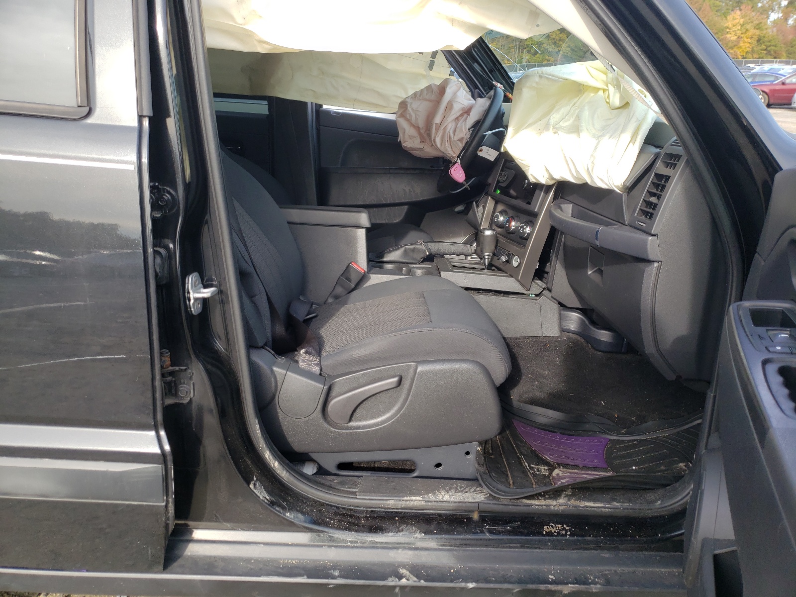 Photo 5 from auction – 2012 JEEP LIBERTY SP with VIN 1C4PJMAKXCW160598