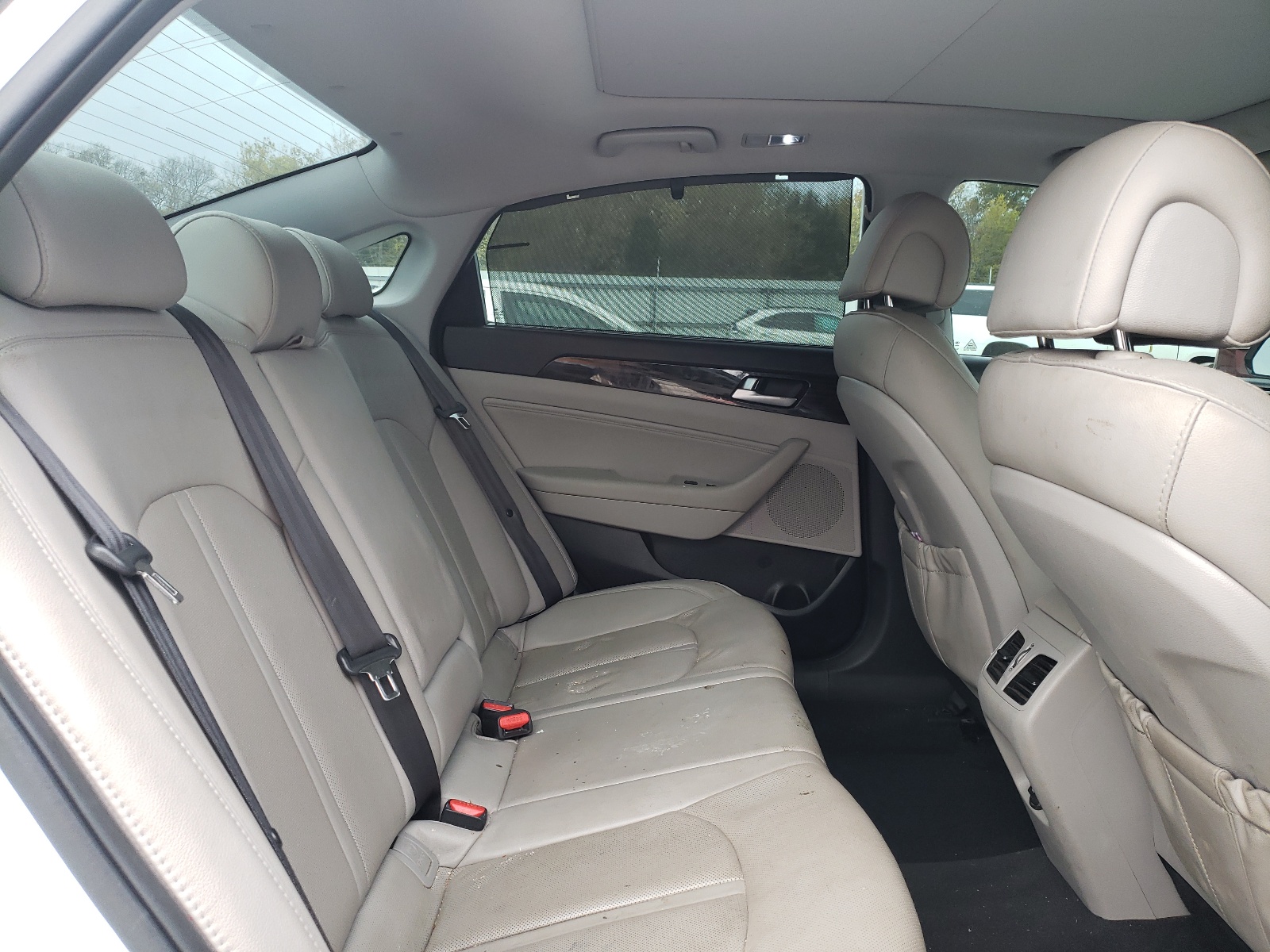 Photo 6 from auction – 2016 HYUNDAI SONATA SPO with VIN 5NPE34AF5GH335792